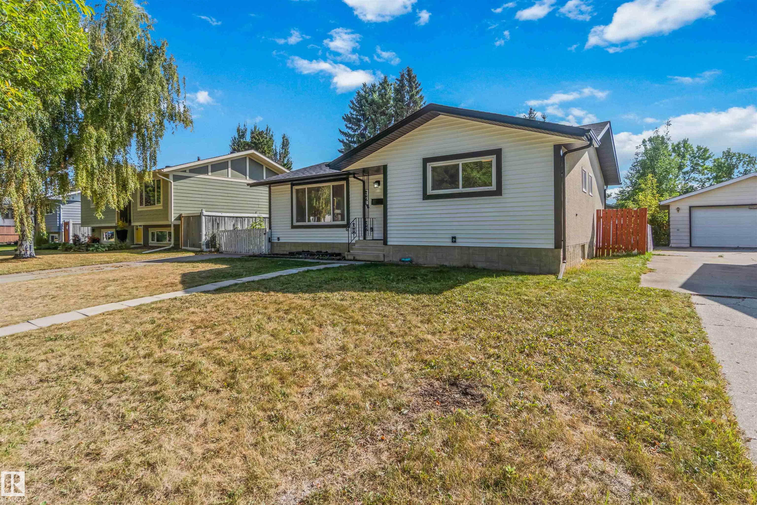 28 Linwood Cr Cres, St. Albert, AB T8N 1P5