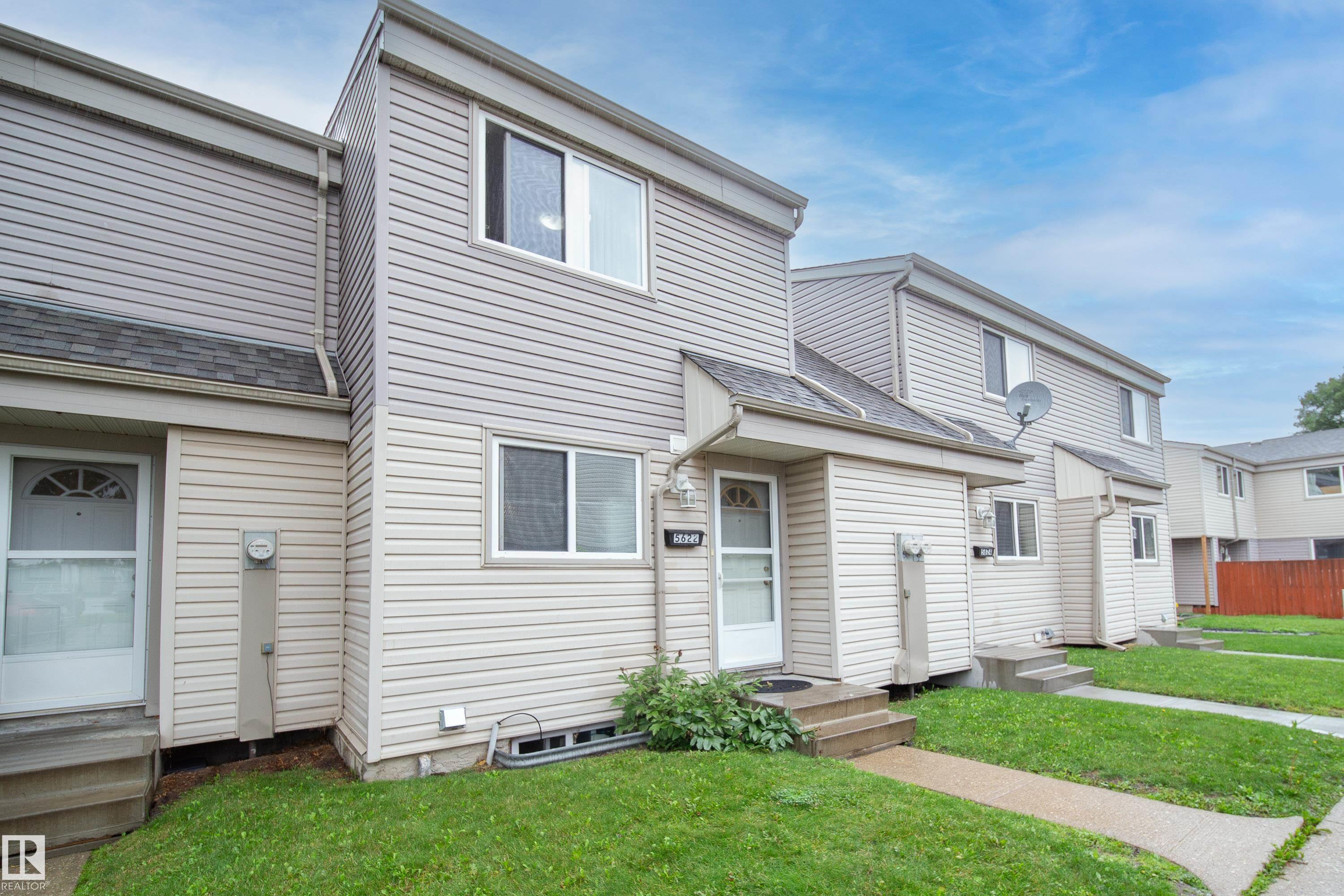 148 St Nw Unit 5622 St, Edmonton, AB T6H 4T8