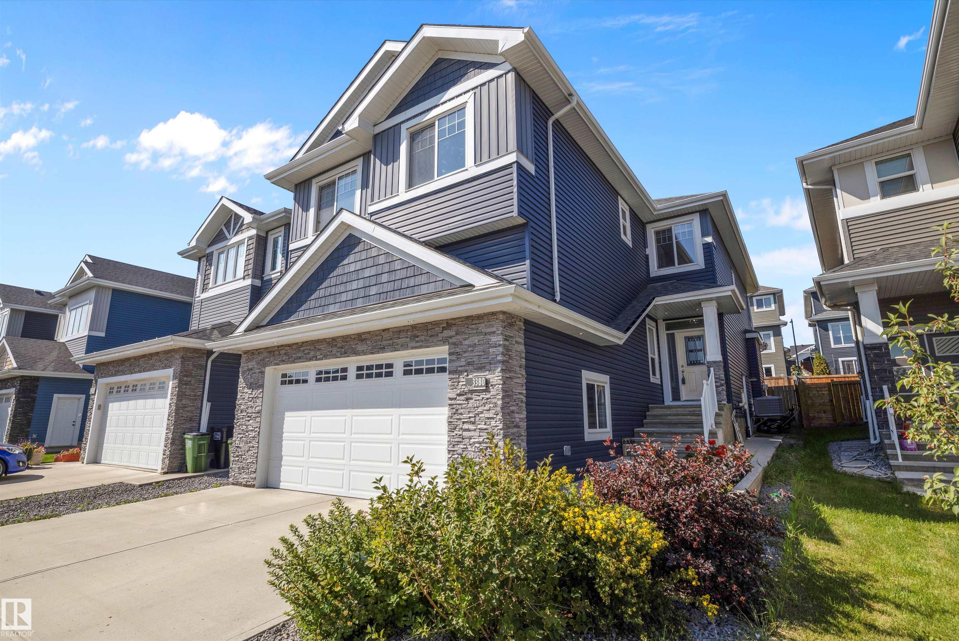 3380 Chickadee Dr NW, Edmonton, AB T5S 0K9