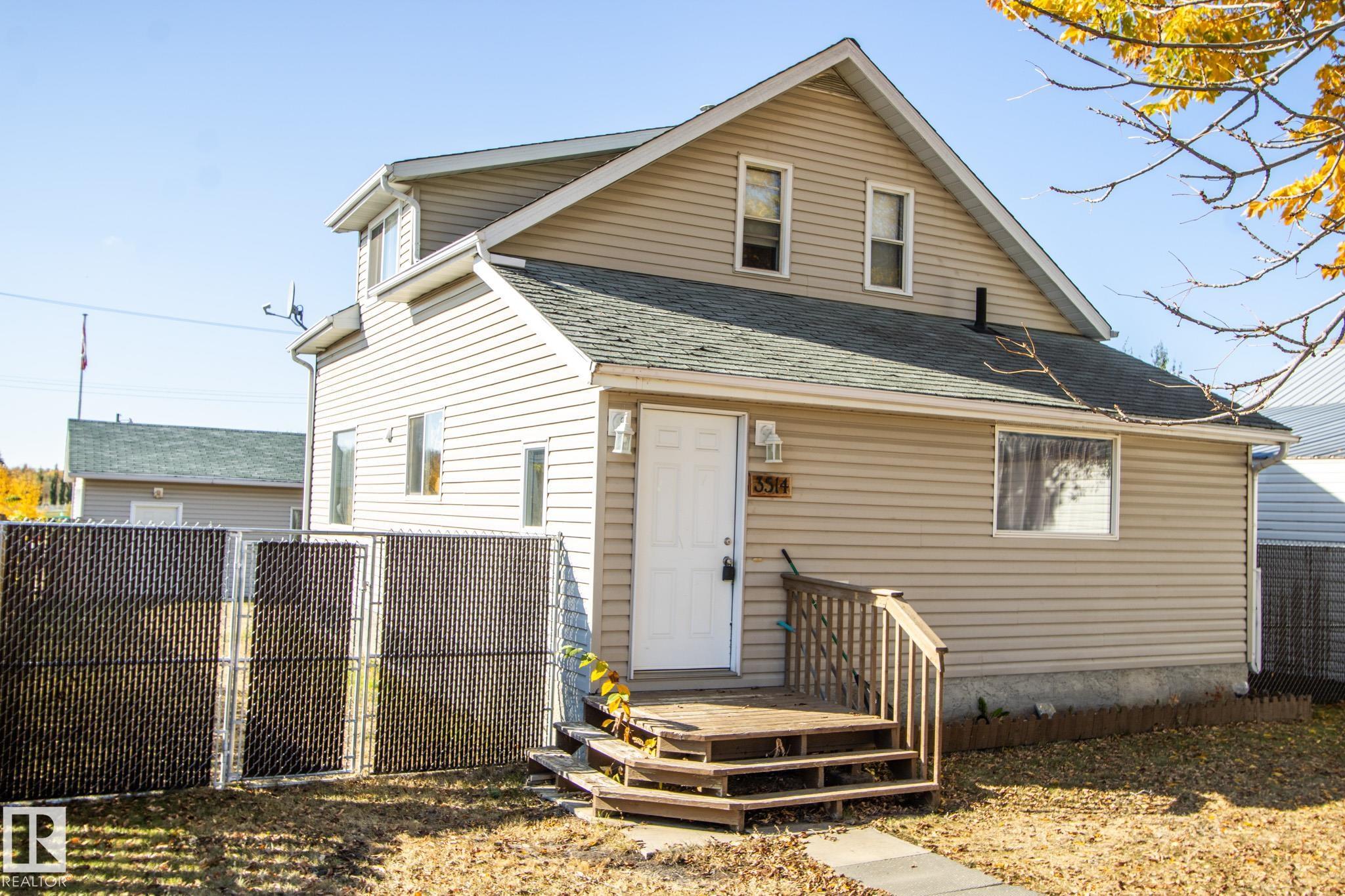 3514 Main St, Mallaig, AB T0A 2K0
