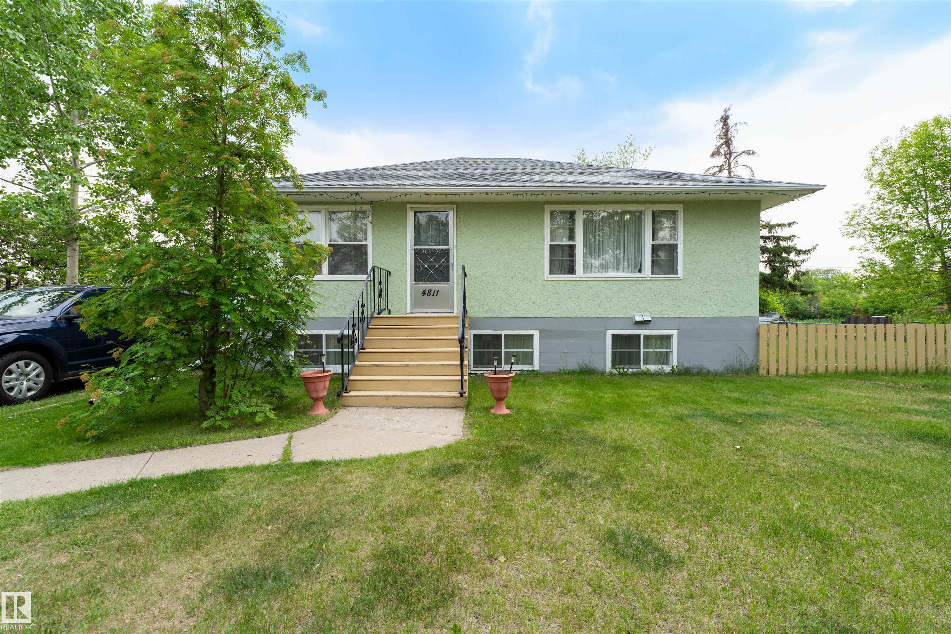 51 Av Unit 4811 Ave, Lamont, AB T0B 2R0