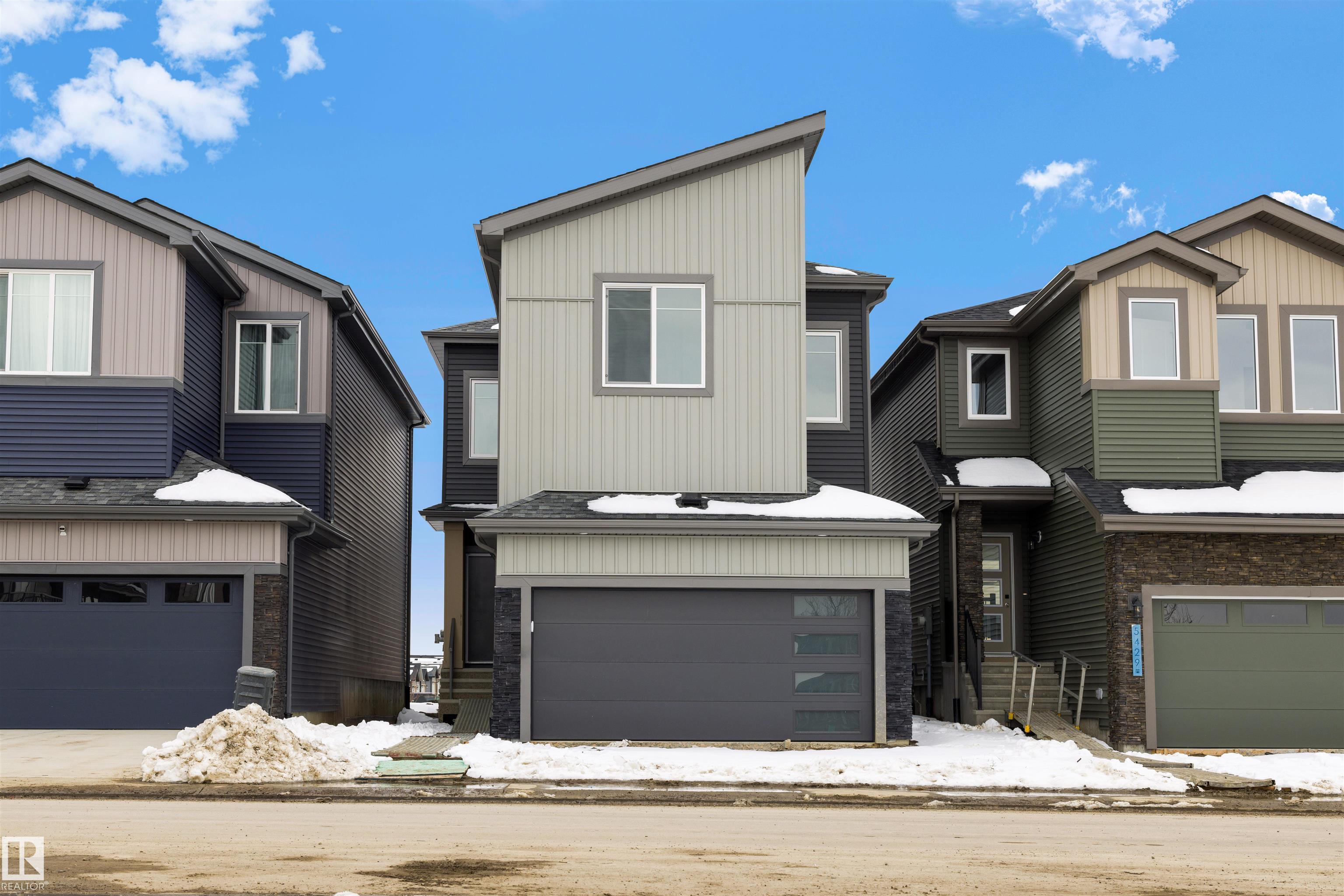 5431 Kootook Rd SW, Edmonton, AB T6W 4Z7