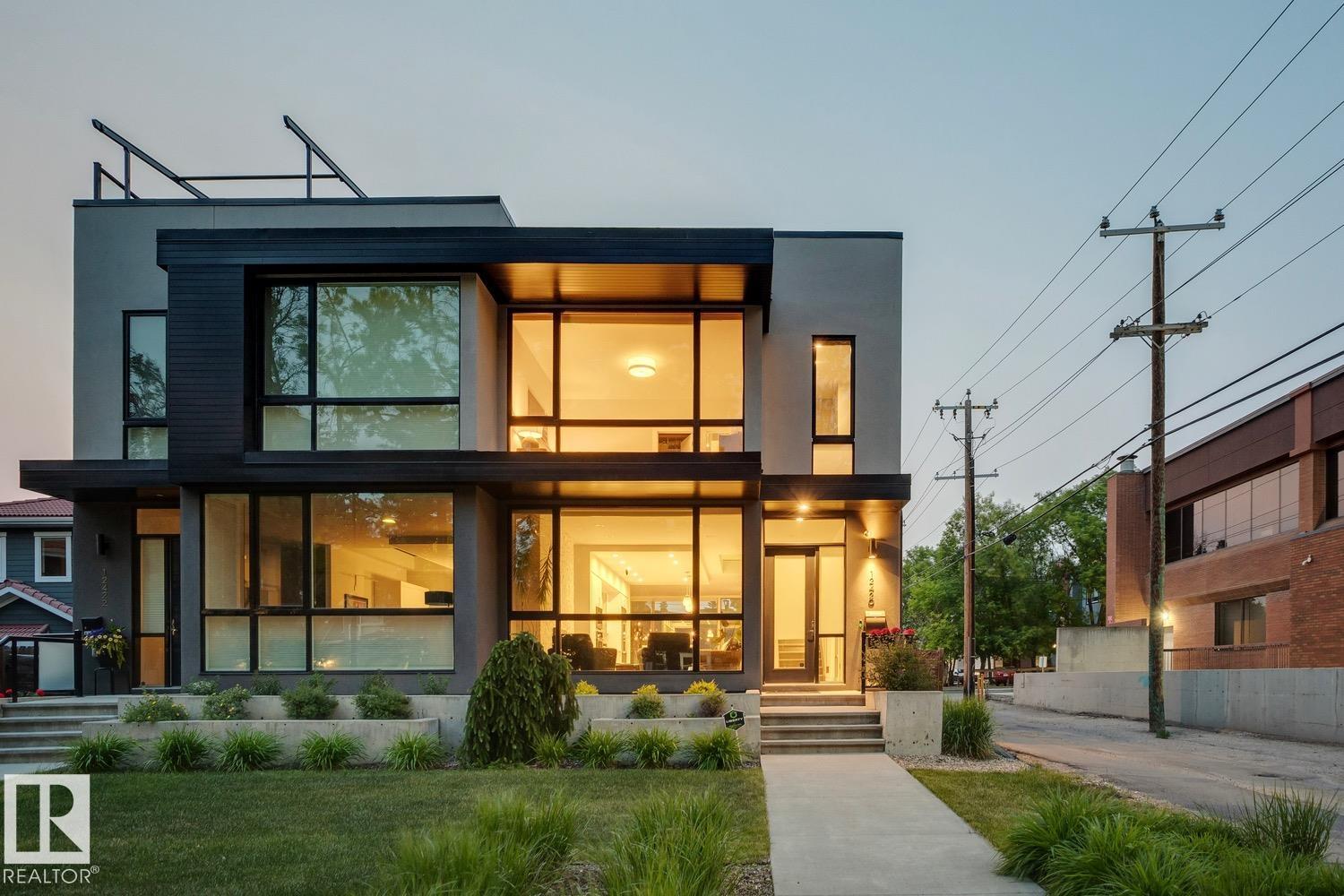 103 Av Nw Unit 12420 Ave, Edmonton, AB T5N 0R3