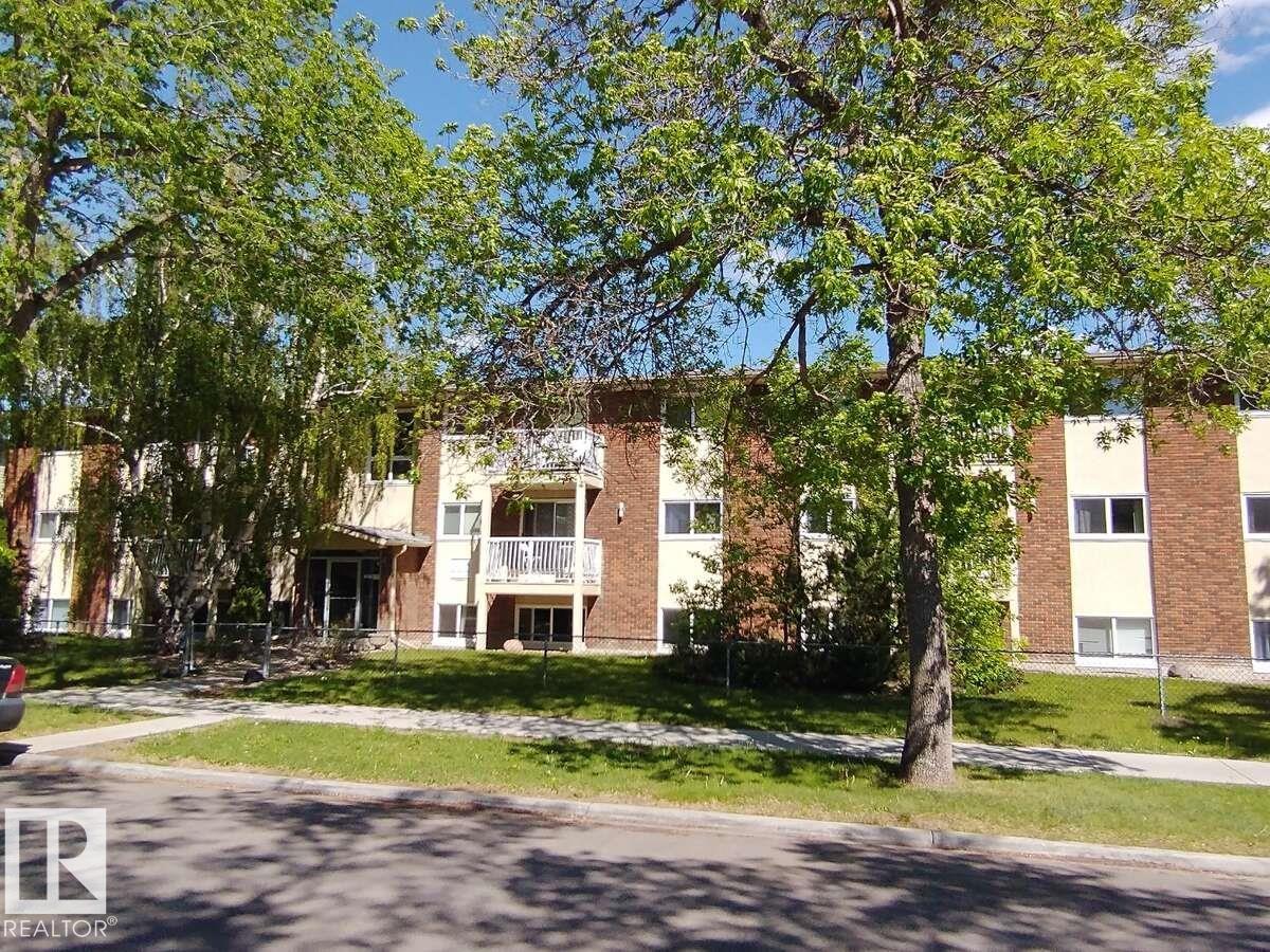 10811 115 Street Northwest #207, Edmonton, AB T5H 3L2