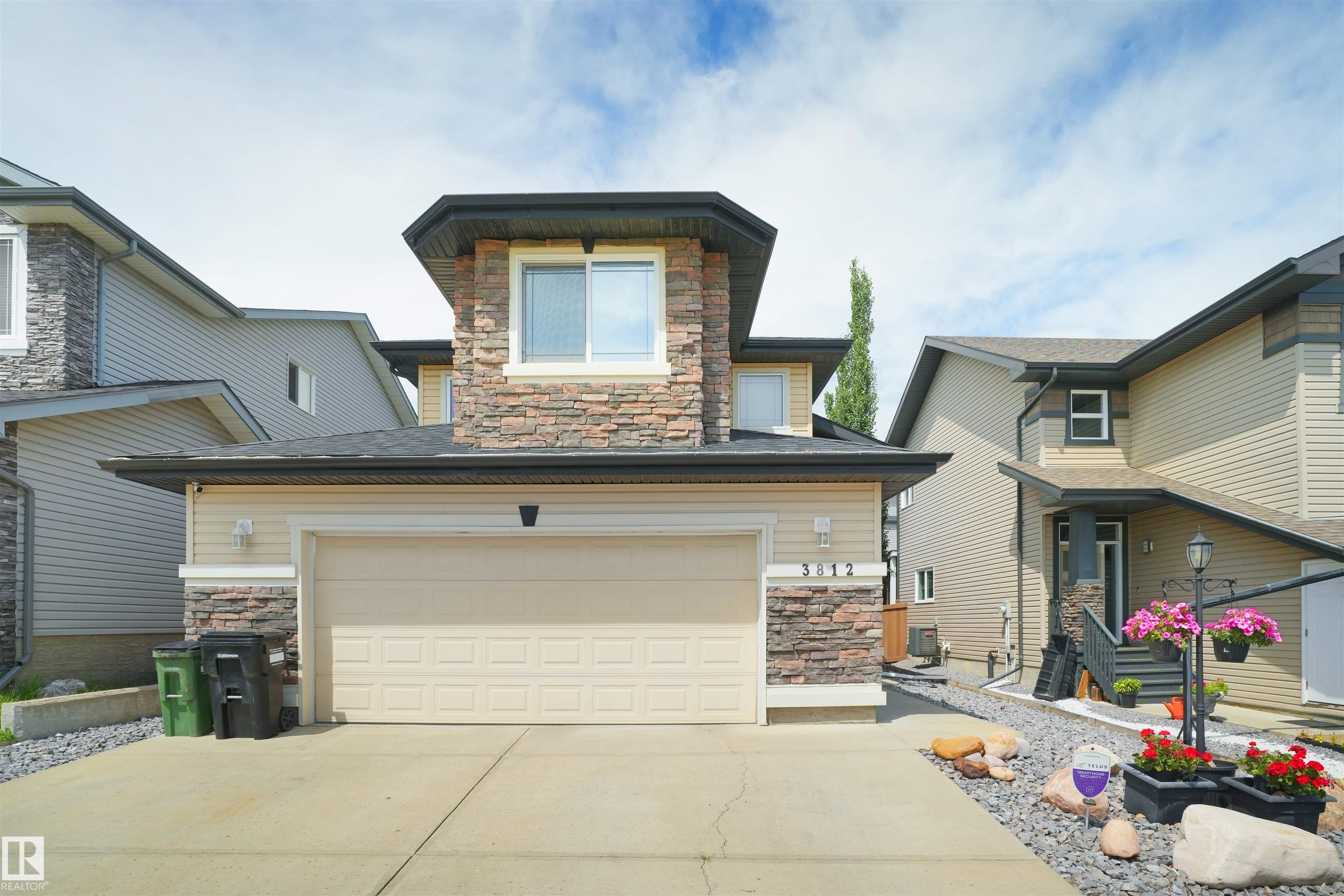 163 Av Nw Unit 3812 Ave, Edmonton, AB T5Y 0G6