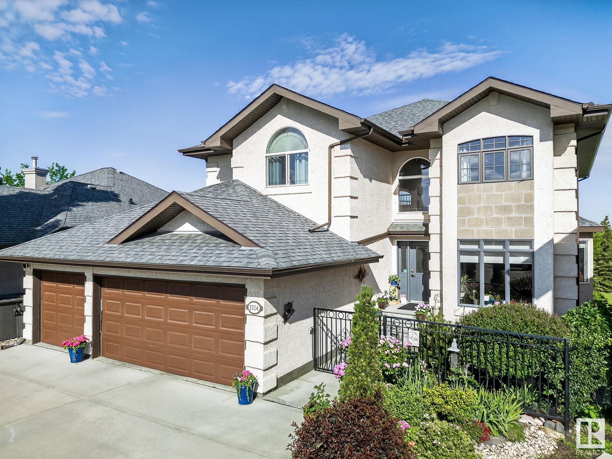 1524 Haswell Cl Close NW, Edmonton, AB T6R 3J4