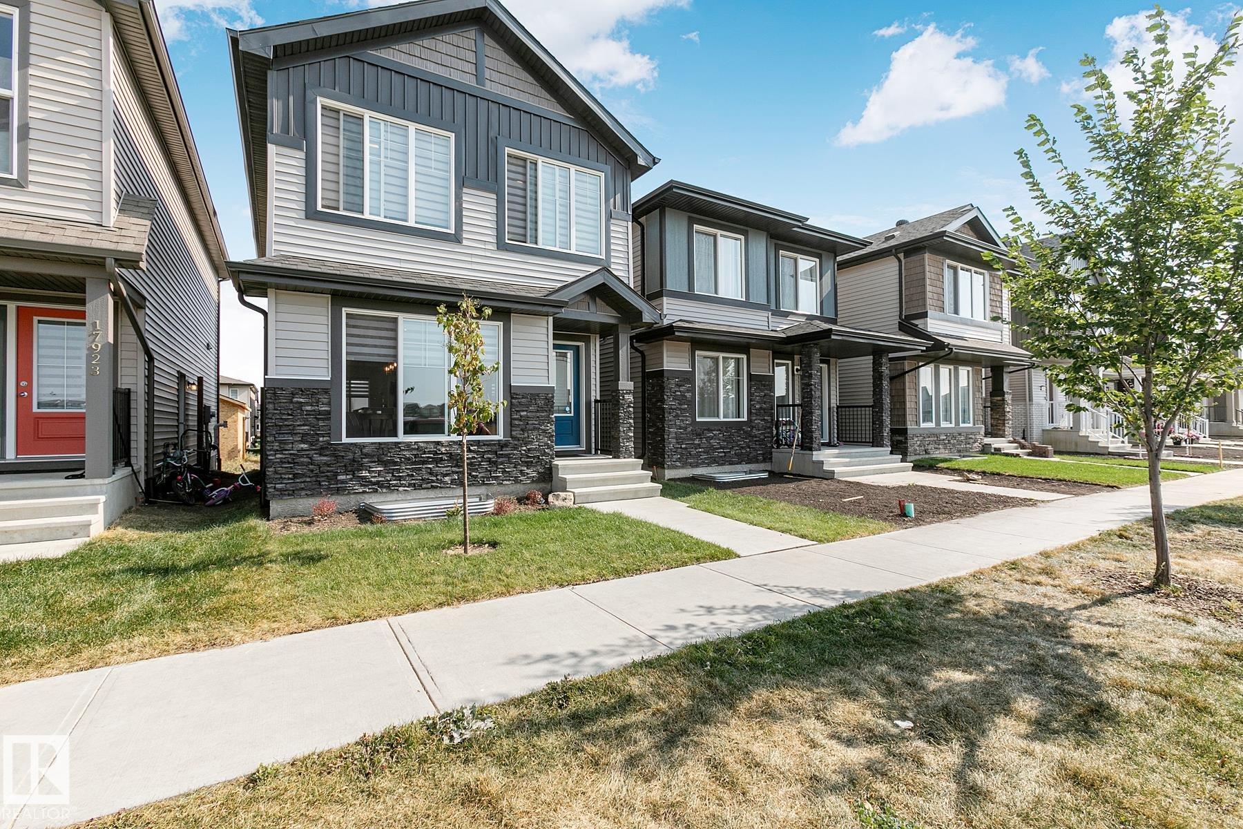 71 St Nw Unit 17919 St, Edmonton, AB T5Z 0V4