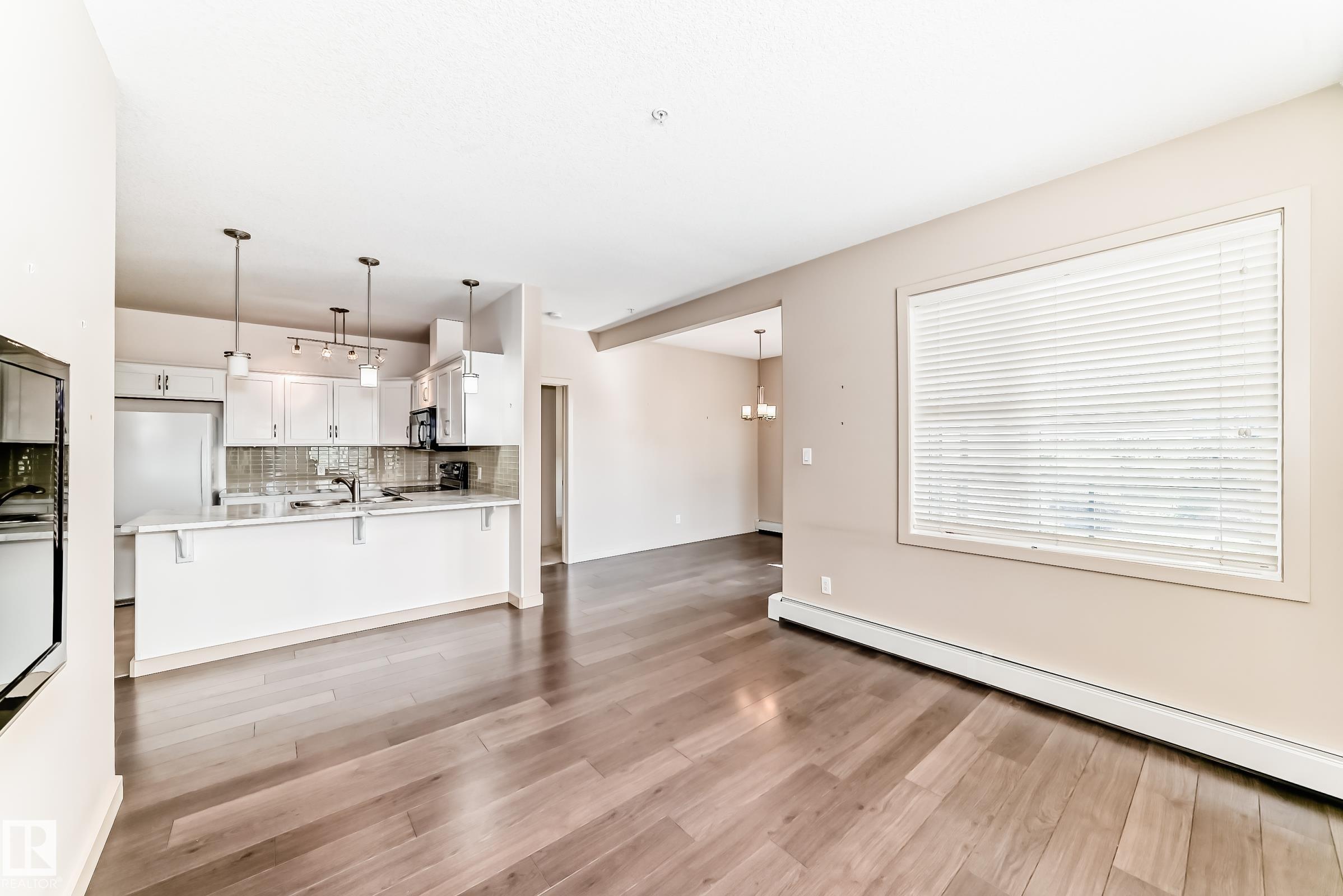 304 Ambleside Link Southwest #202, Edmonton, AB T6W 0V2
