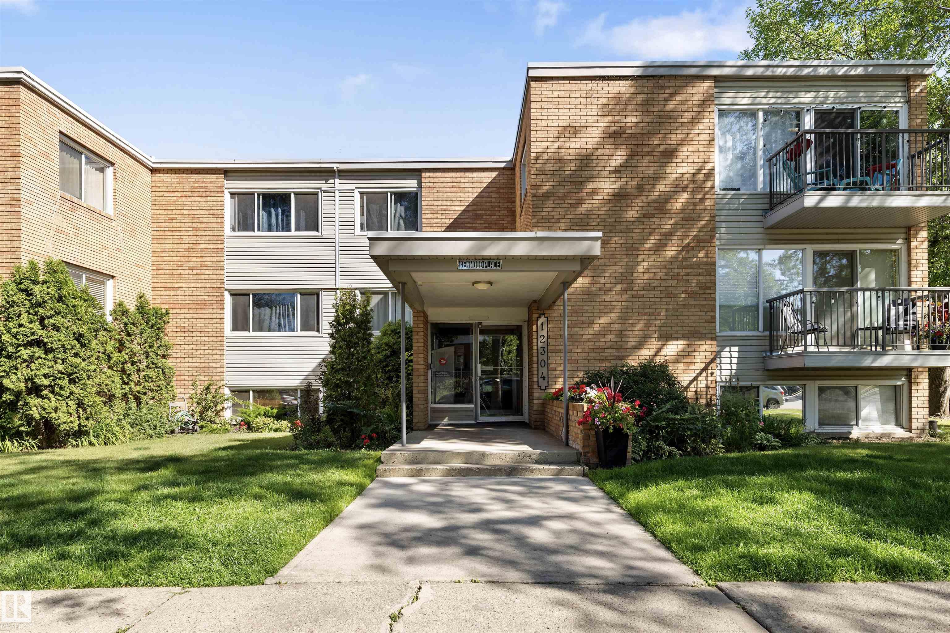 12304 103 Avenue Northwest #11, Edmonton, AB T5N 0R2