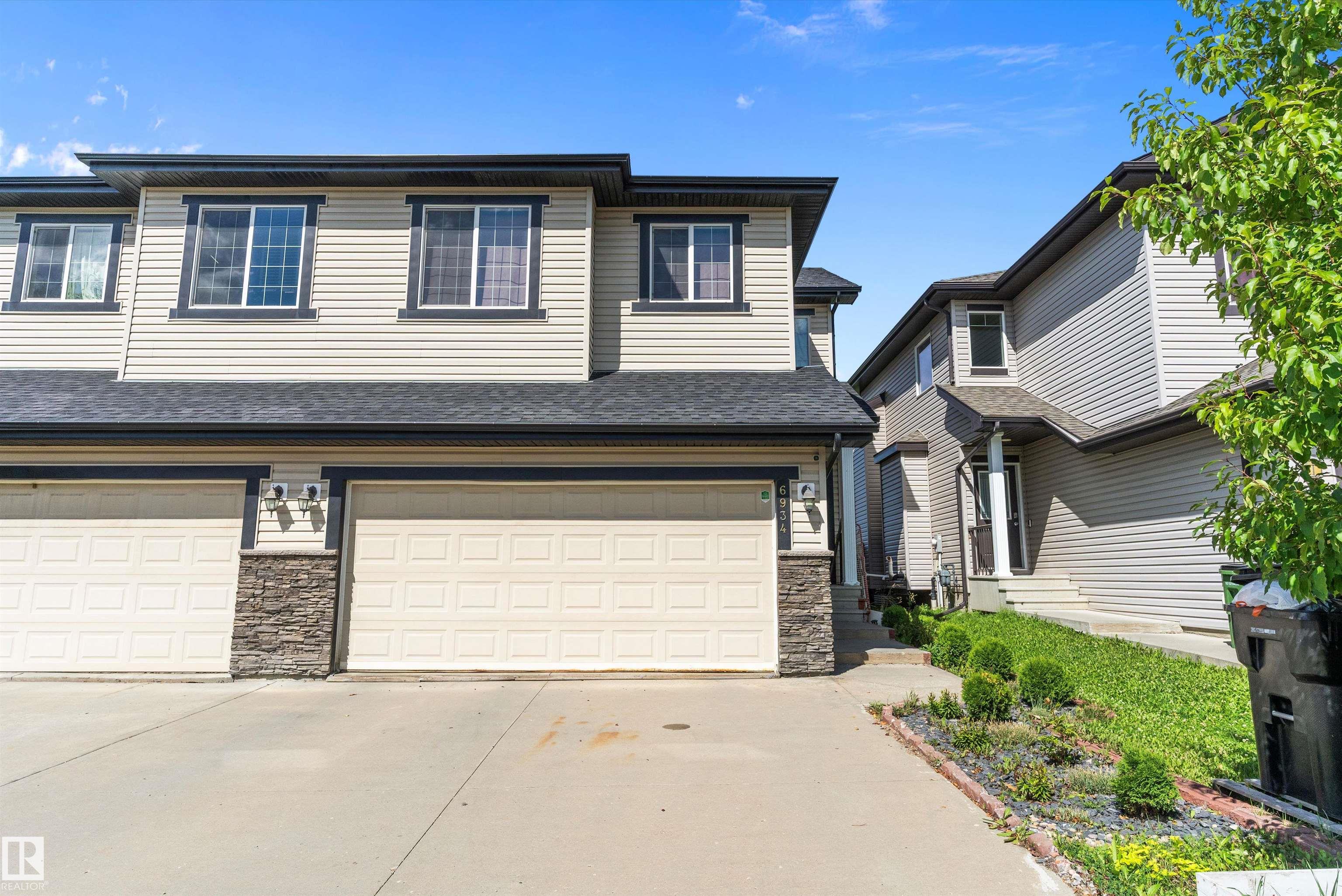 19 Av Sw Unit 6934 Ave #a, Edmonton, AB T6X 0M1