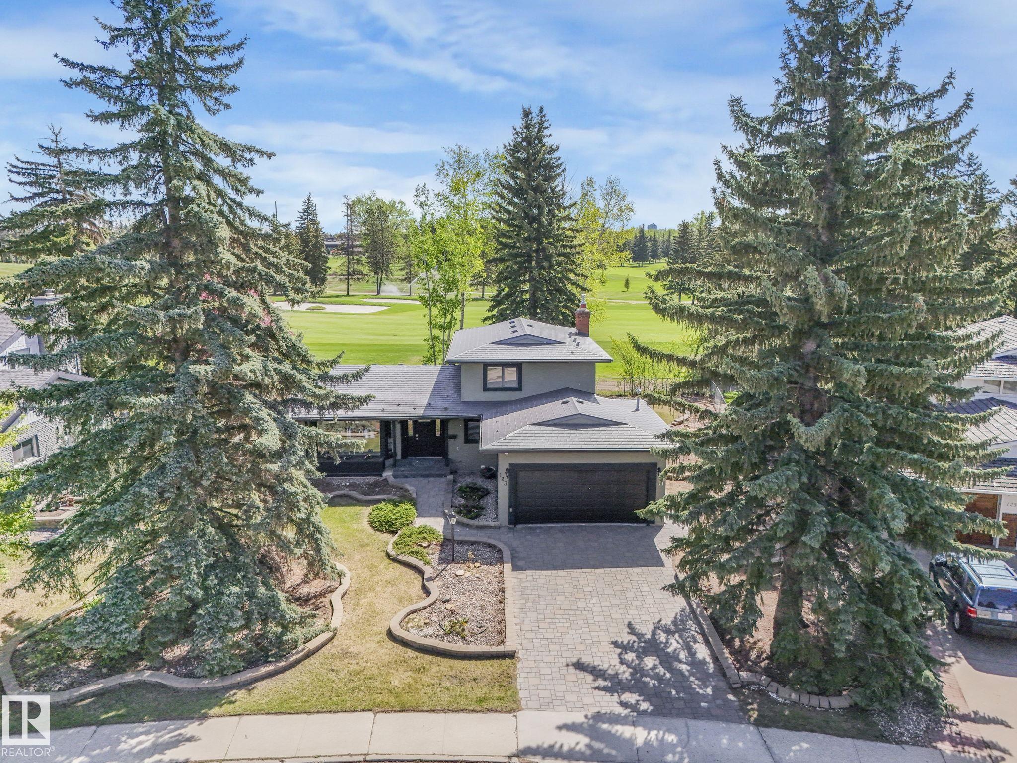 123 Fairway Dr NW, Edmonton, AB T6J 2C2