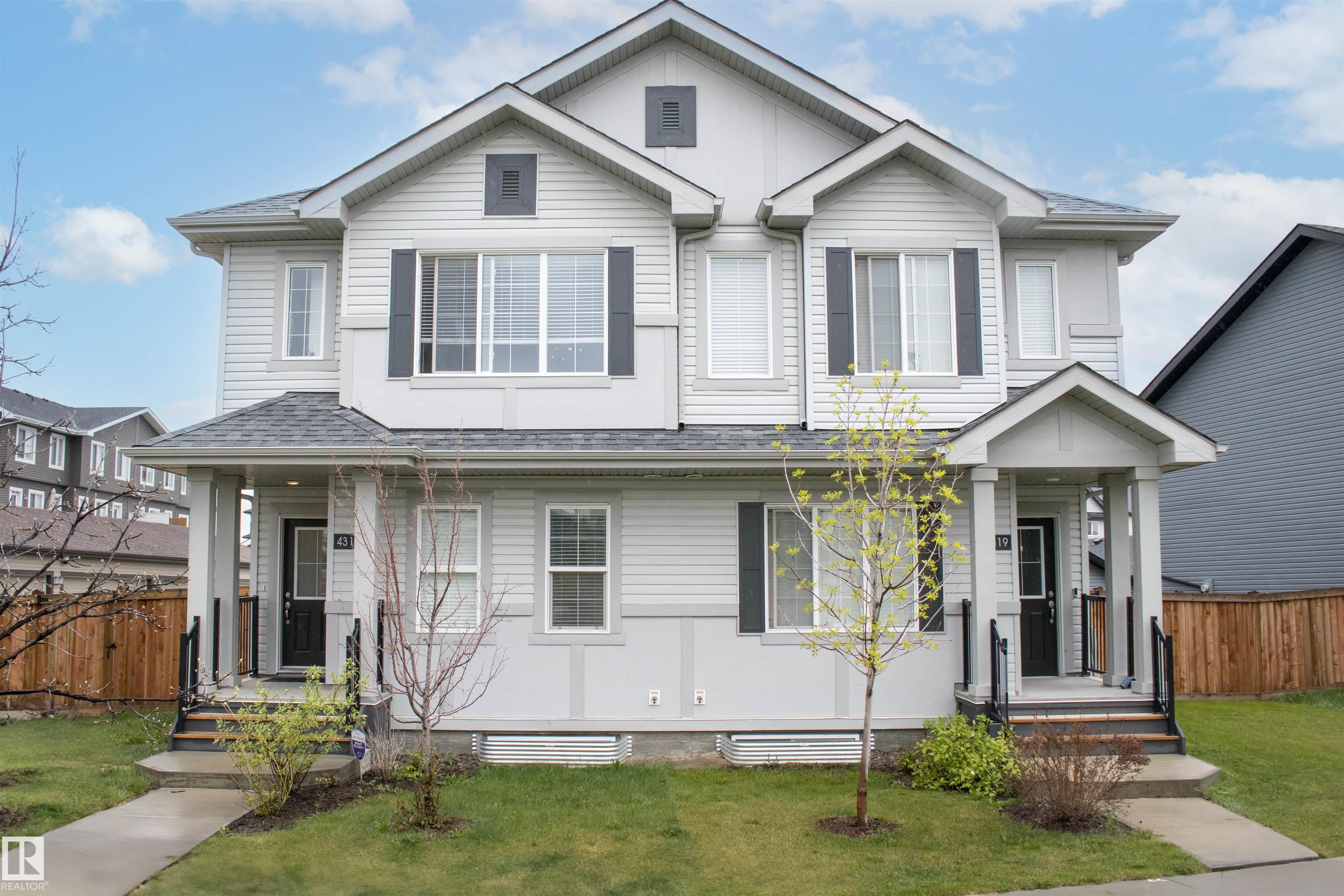 4319 Cooke Ln SW, Edmonton, AB T6W 4M7