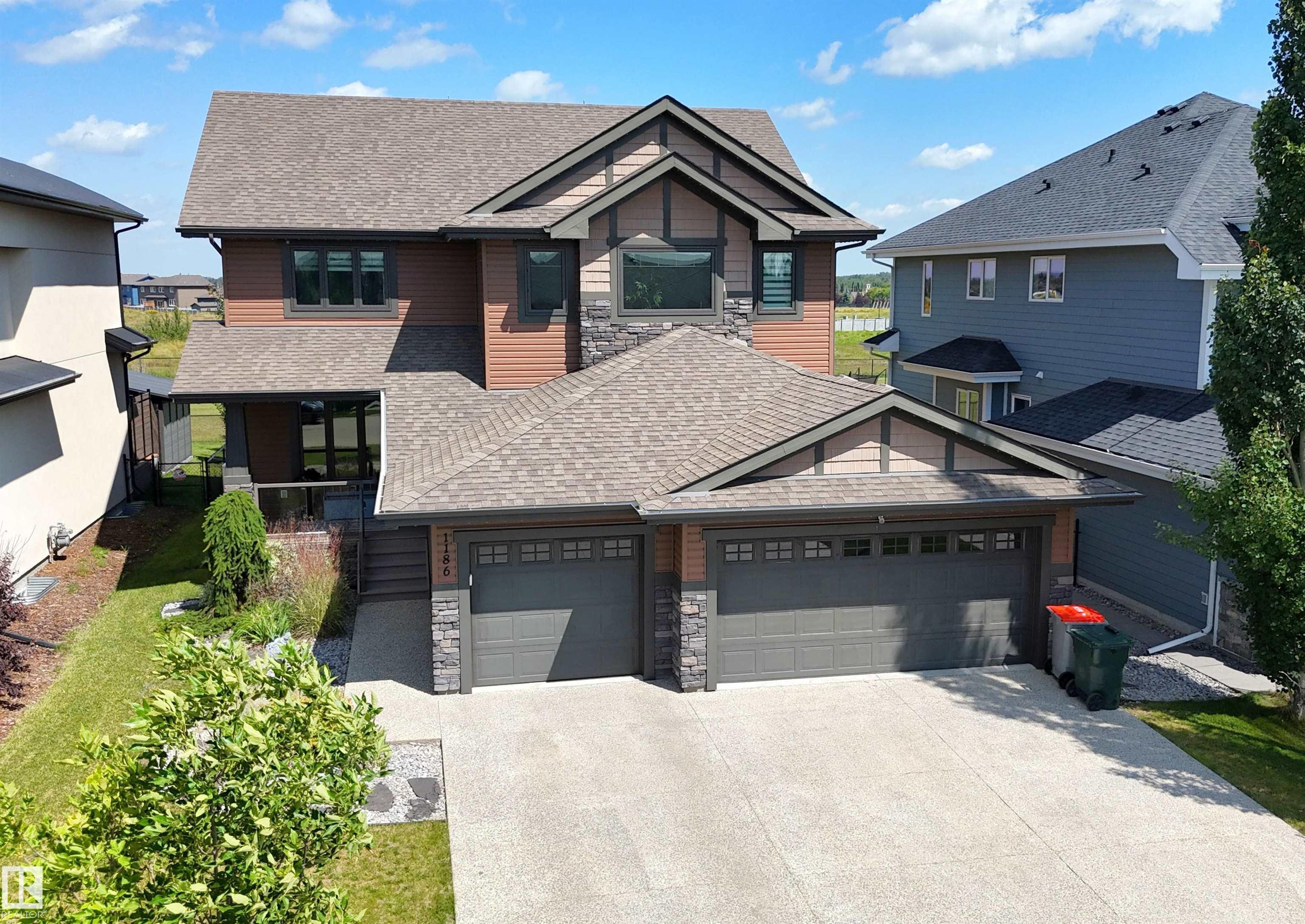 1186 Genesis Lake Bv Blvd, Stony Plain, AB T7Z 0K5