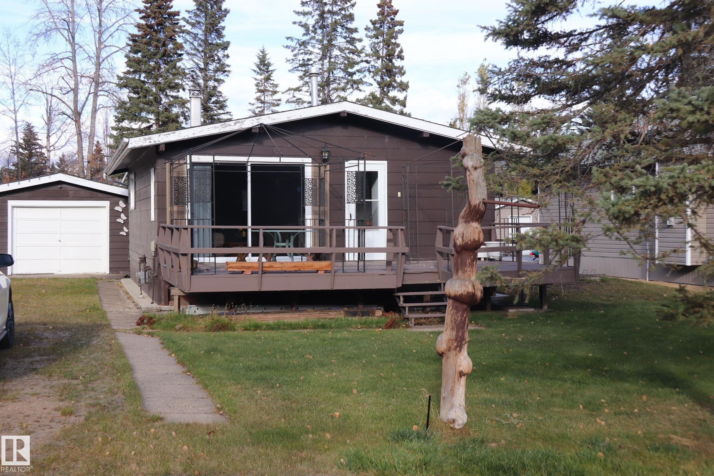 603 Long Lake Dr, Long Lake, AB T6A 0M0
