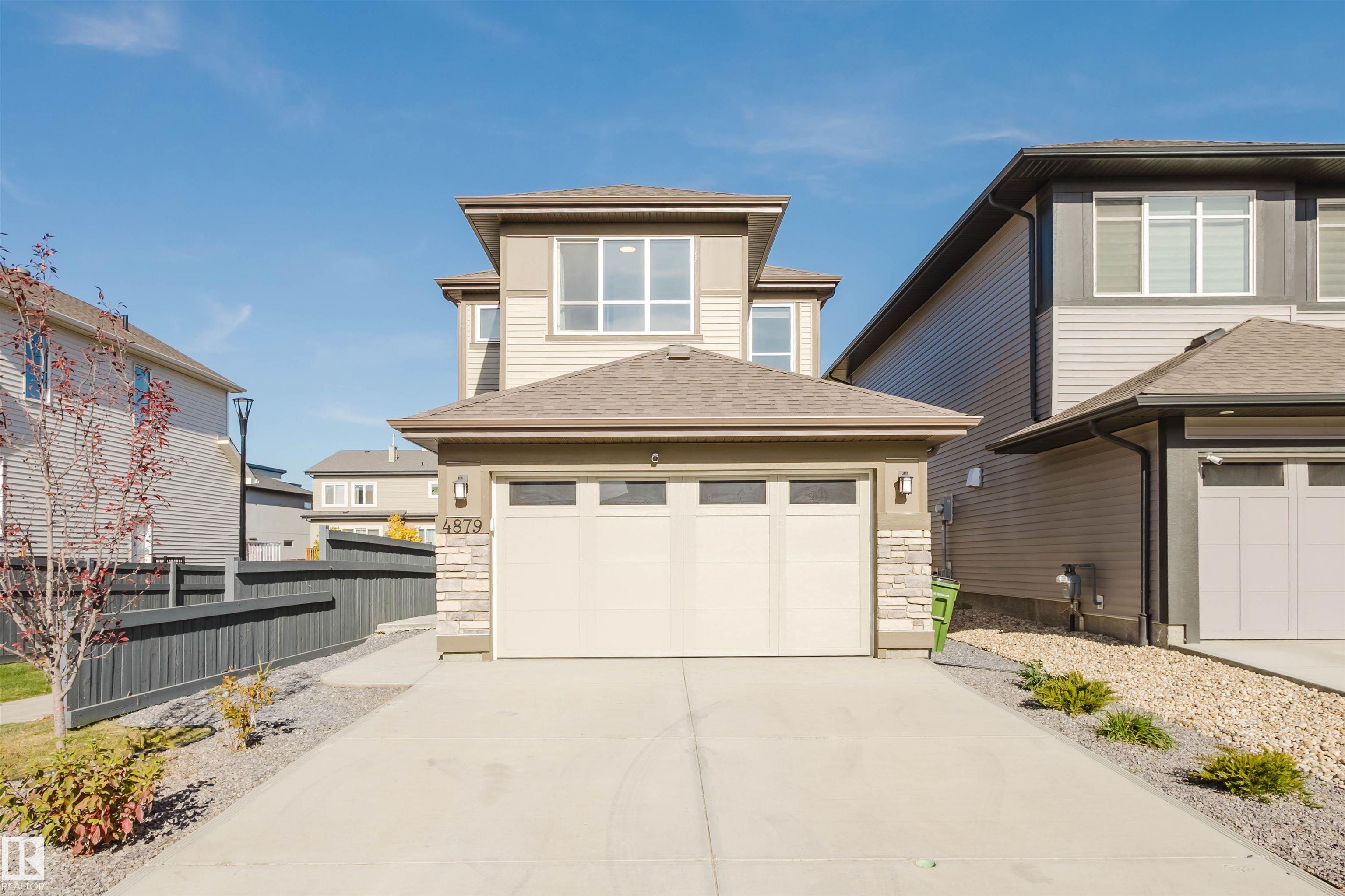 4879 Kinney Rd SW, Edmonton, AB T6W 5G3