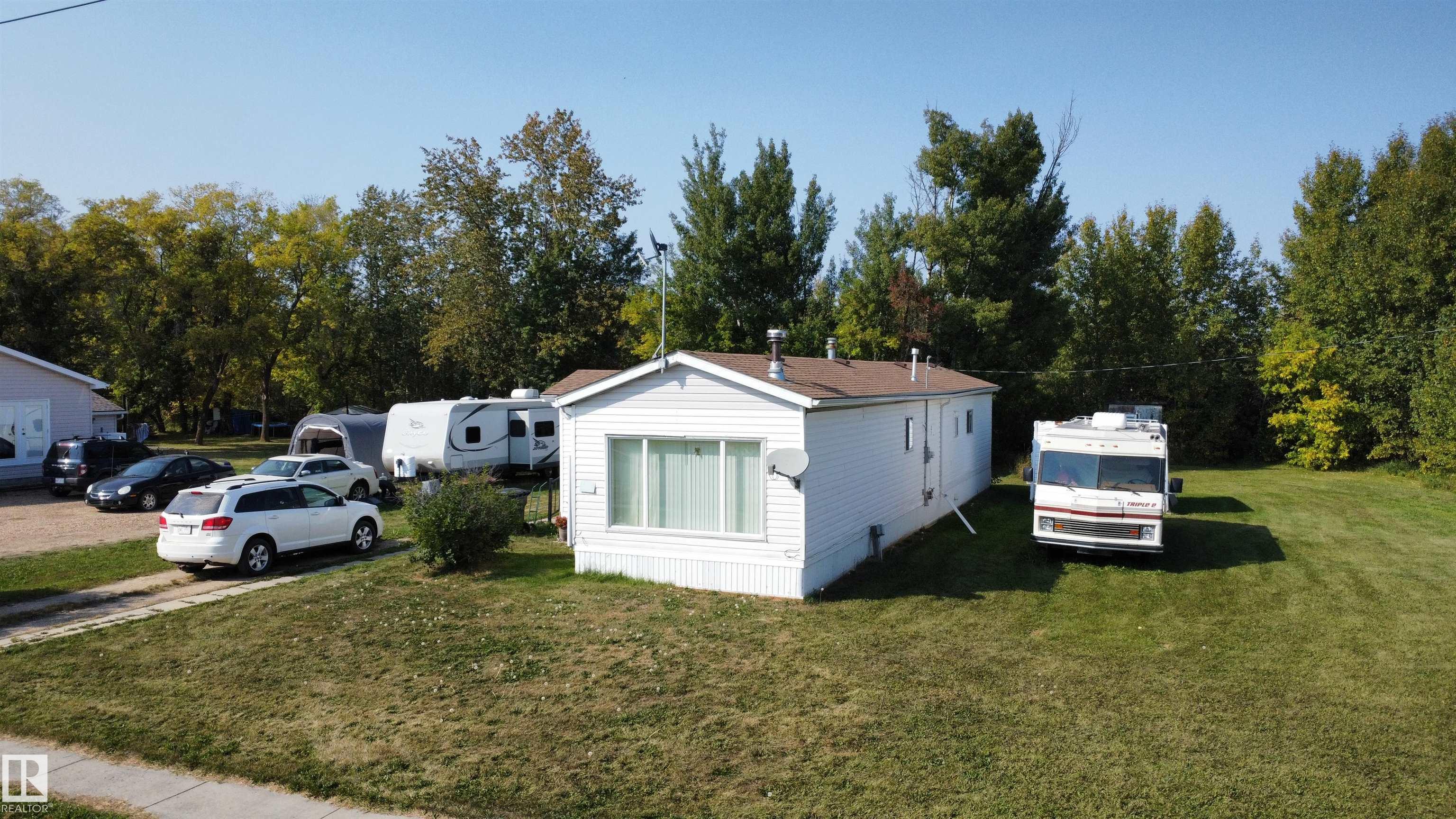 5002 50 Ave, Dapp, AB T0G 0S0