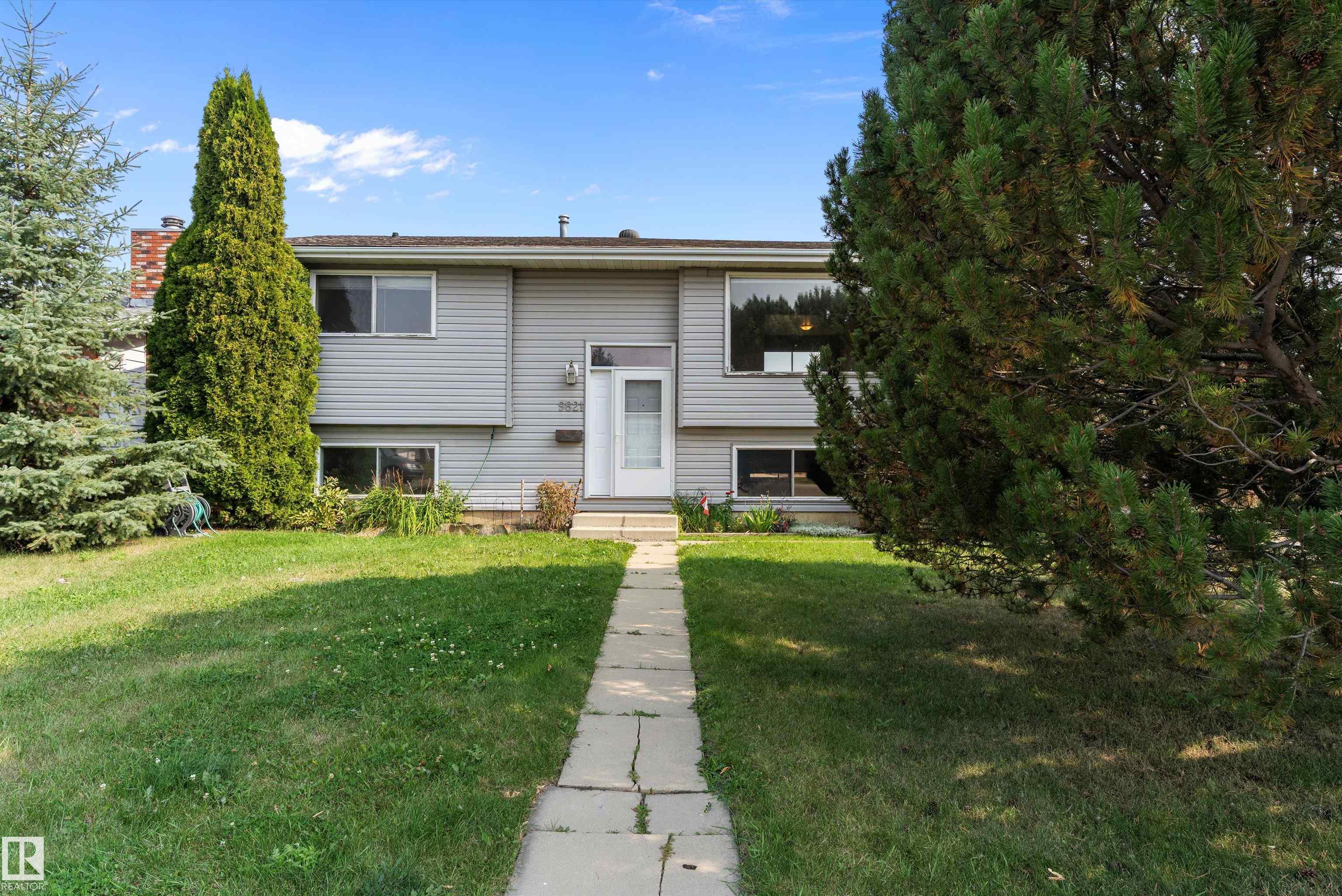 159 St Nw Unit 9821 St, Edmonton, AB T5P 2Z6