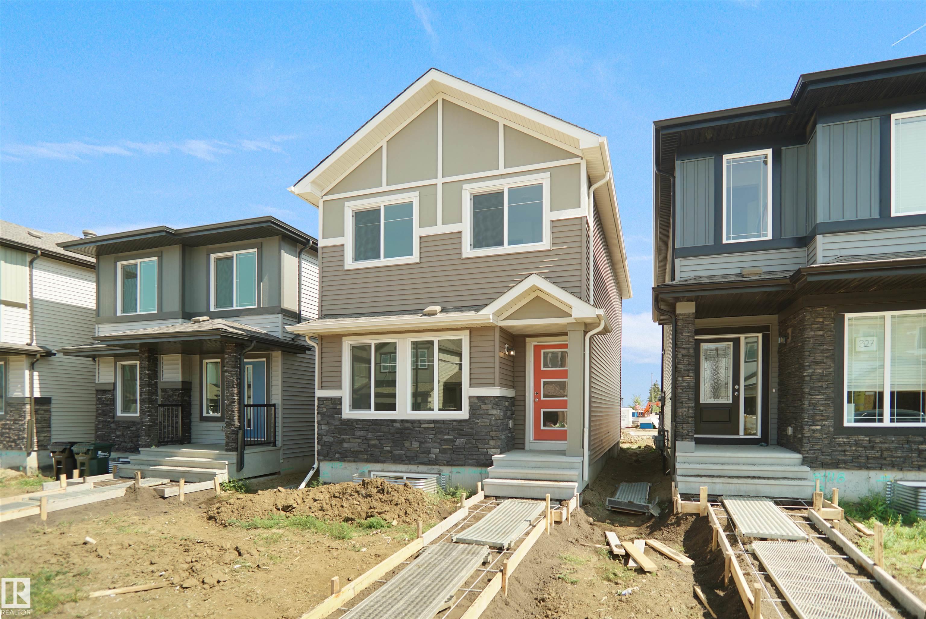 29 Av Nw Unit 18843 Ave, Edmonton, AB T6M 3C4