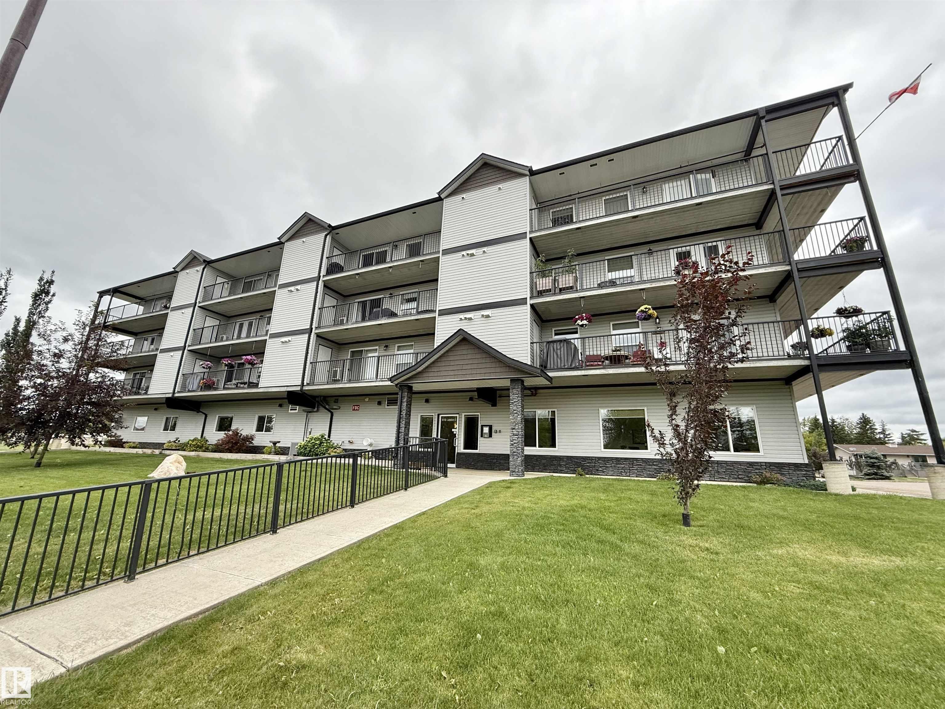 4614 Lakeshore Dr #302 Dr #a, St. Paul Town, AB T0A 3A3