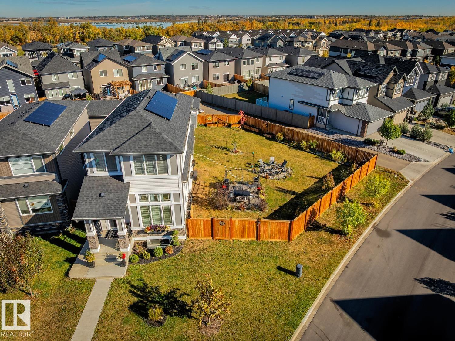 130 Av Nw Unit 20932 Ave, Edmonton, AB T5S 0L4