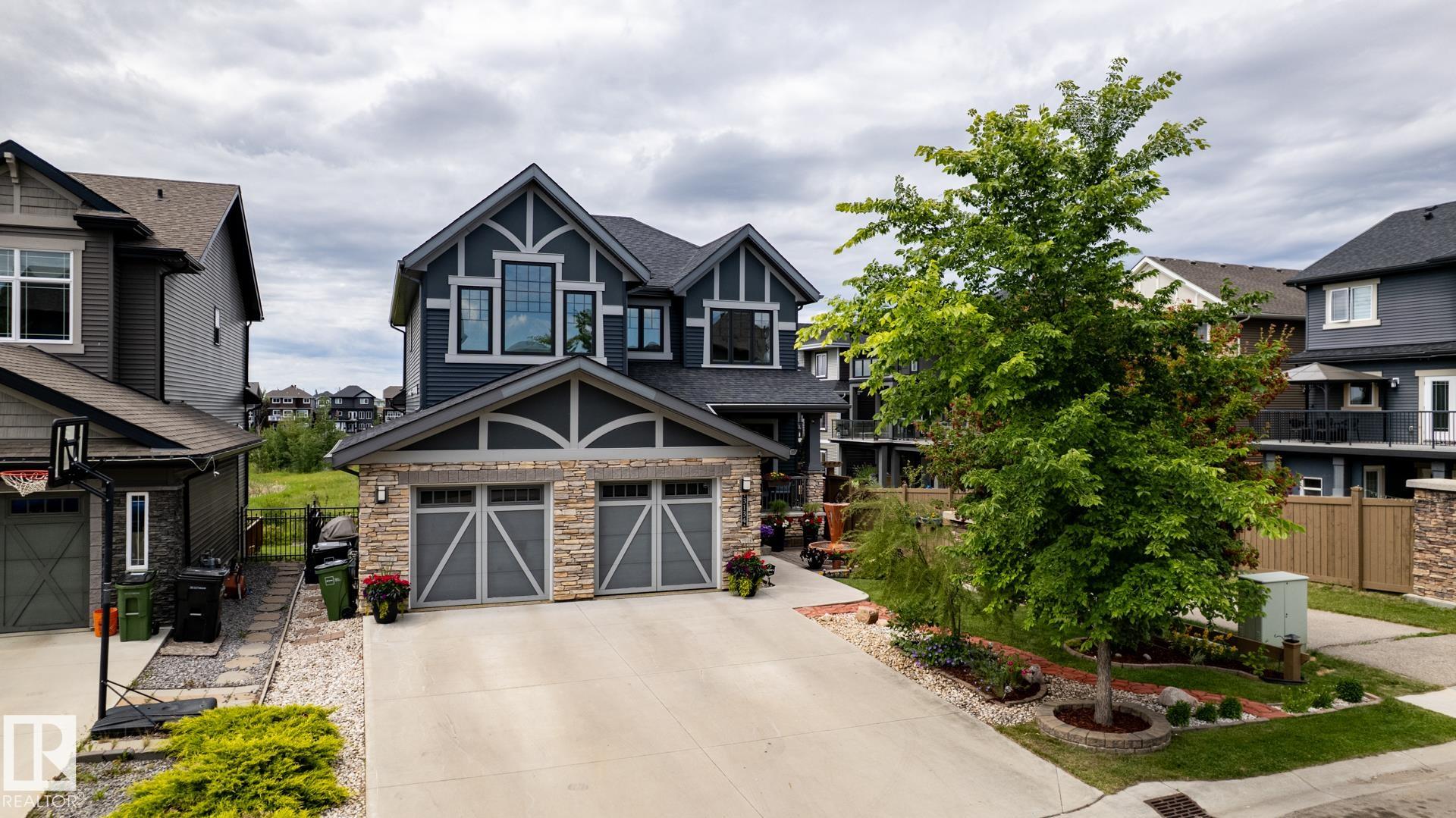 3134 Winspear Cr Cres SW, Edmonton, AB T6X 1P3