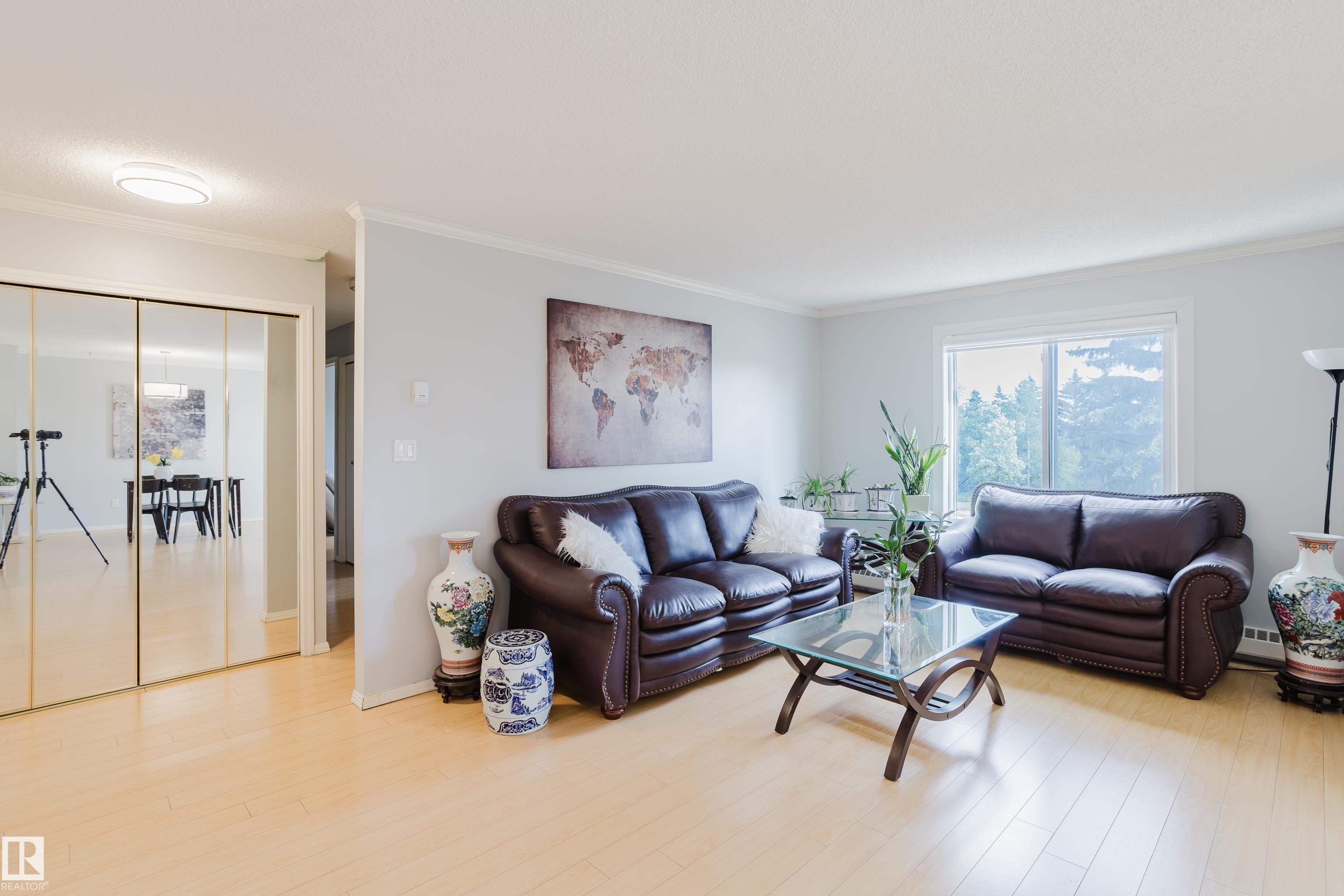 18020 95 Avenue Northwest #202, Edmonton, AB T5T 6B2