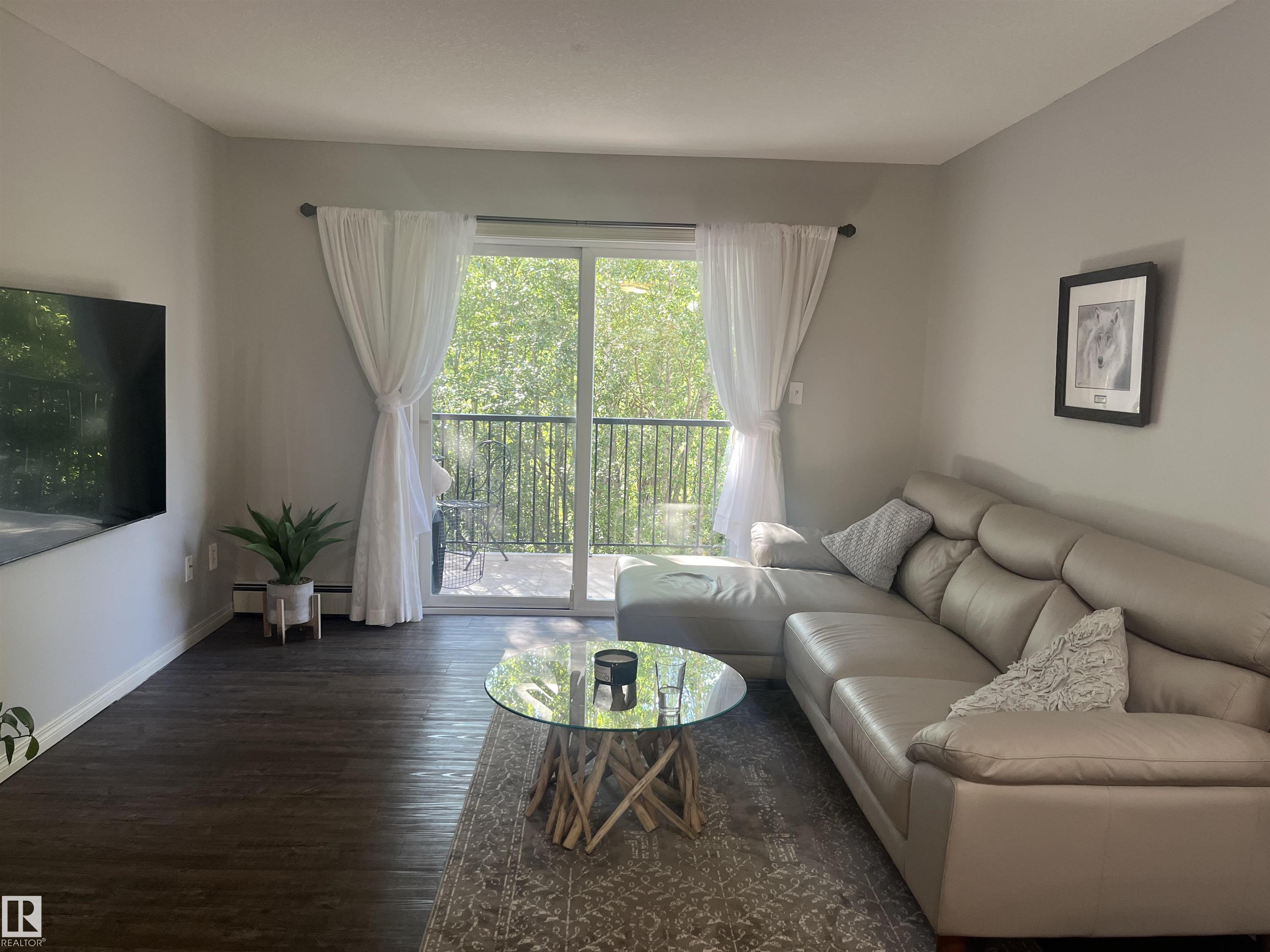 4903 47 Avenue #unit 204, Stony Plain, AB T7Z 0C6
