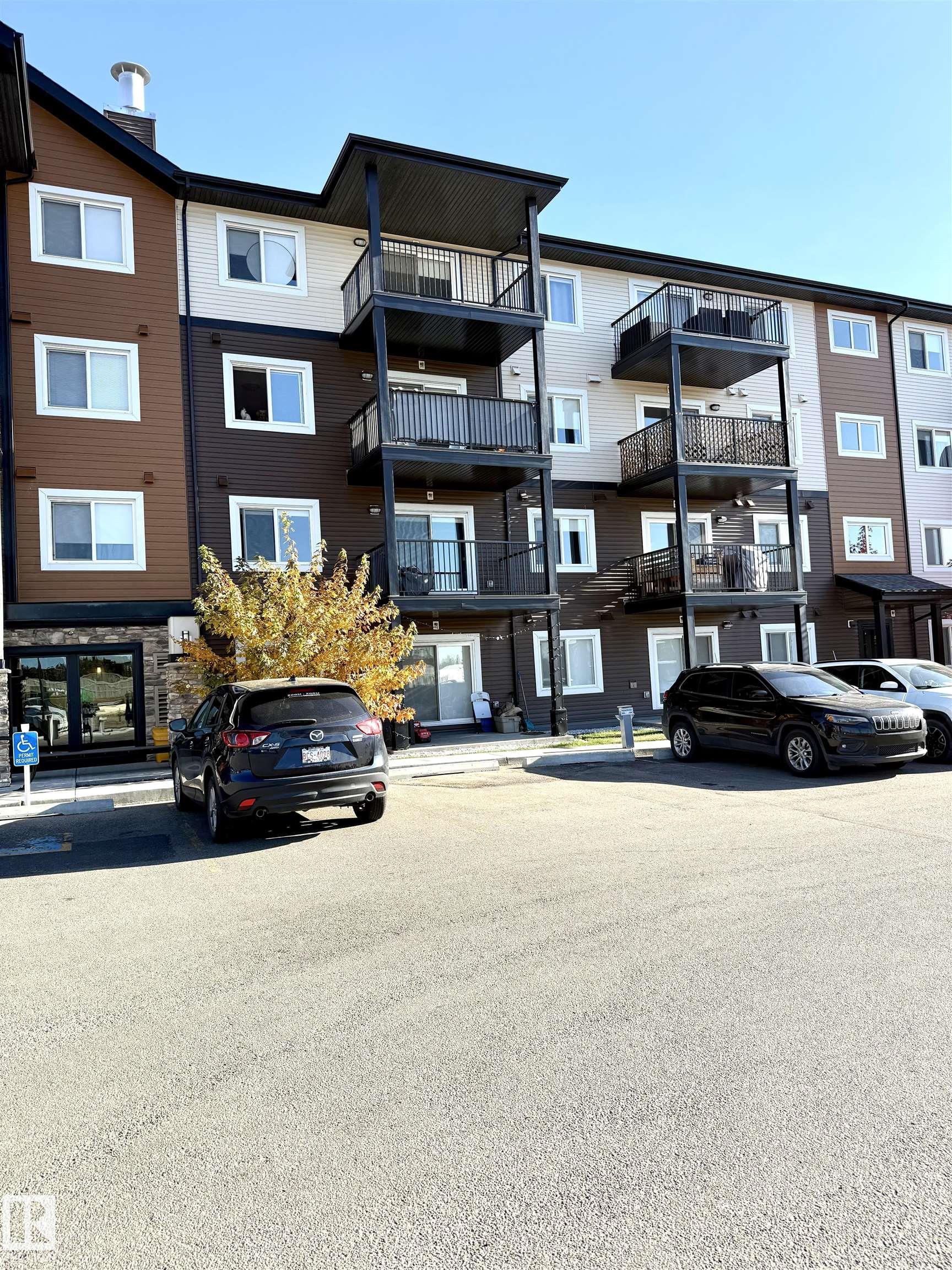 148 Ebbers Boulevard Northwest #422, Edmonton, AB T5Y 4A4