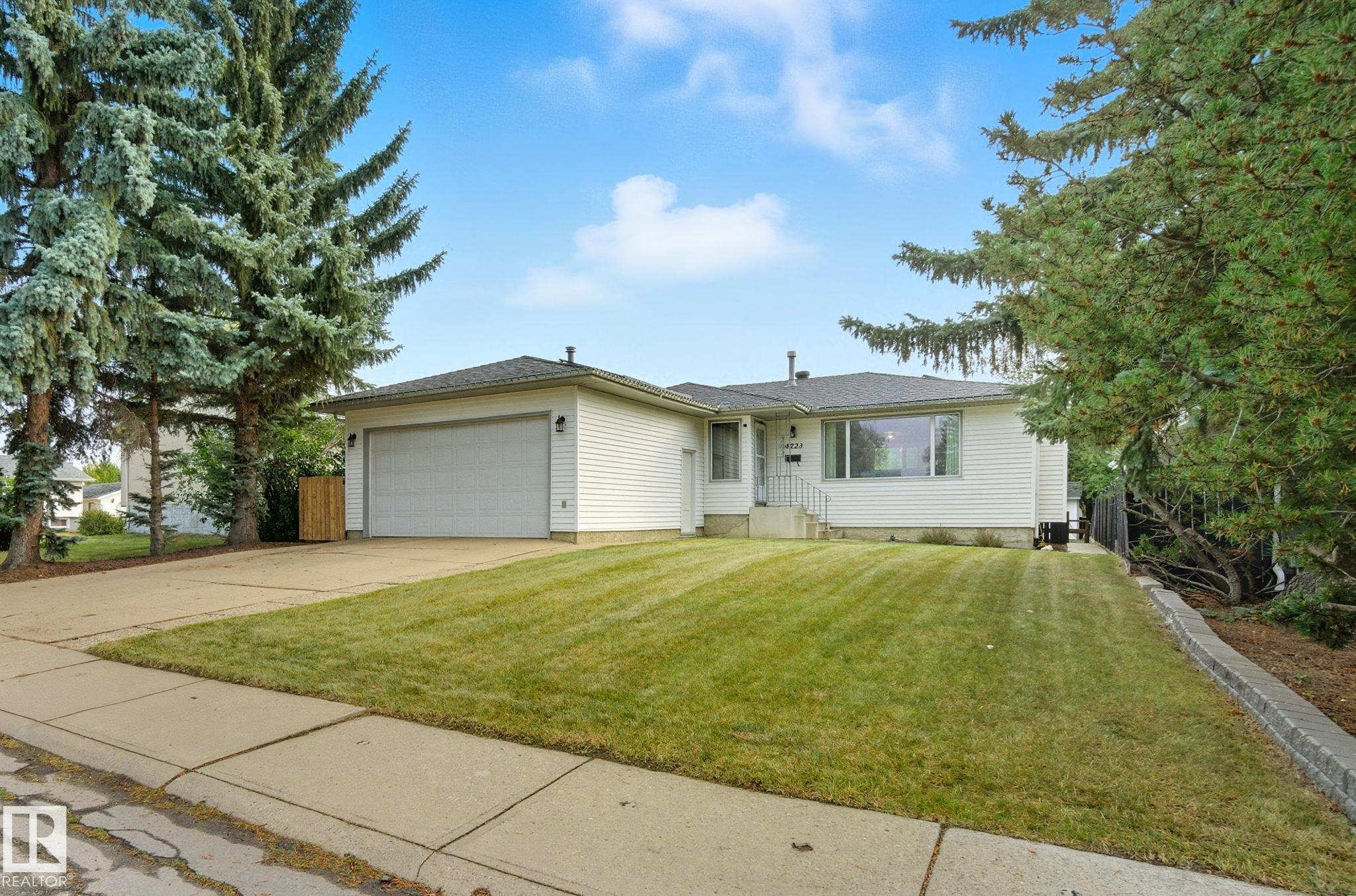 89 St Nw Unit 4223 St, Edmonton, AB T6K 1B8