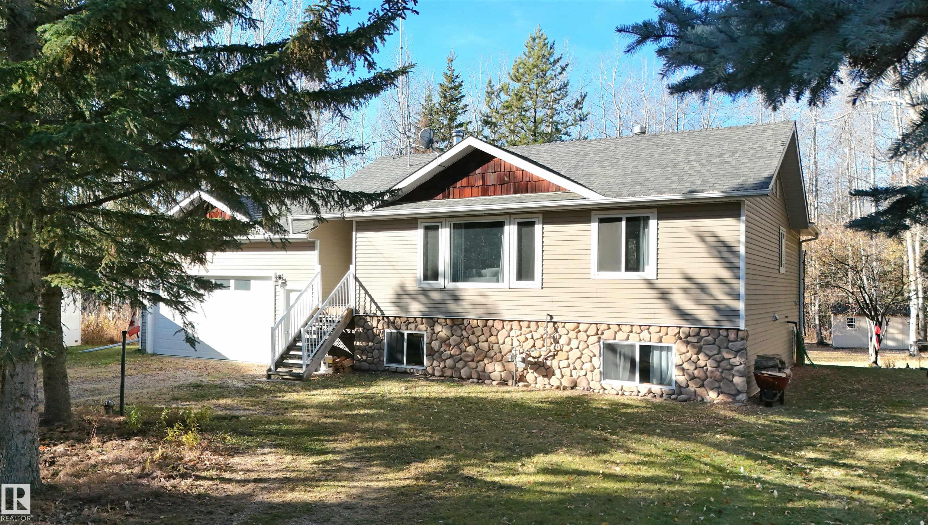 22 St Unit 4351 St, Rural Wetaskiwin County, AB T0C 2C0