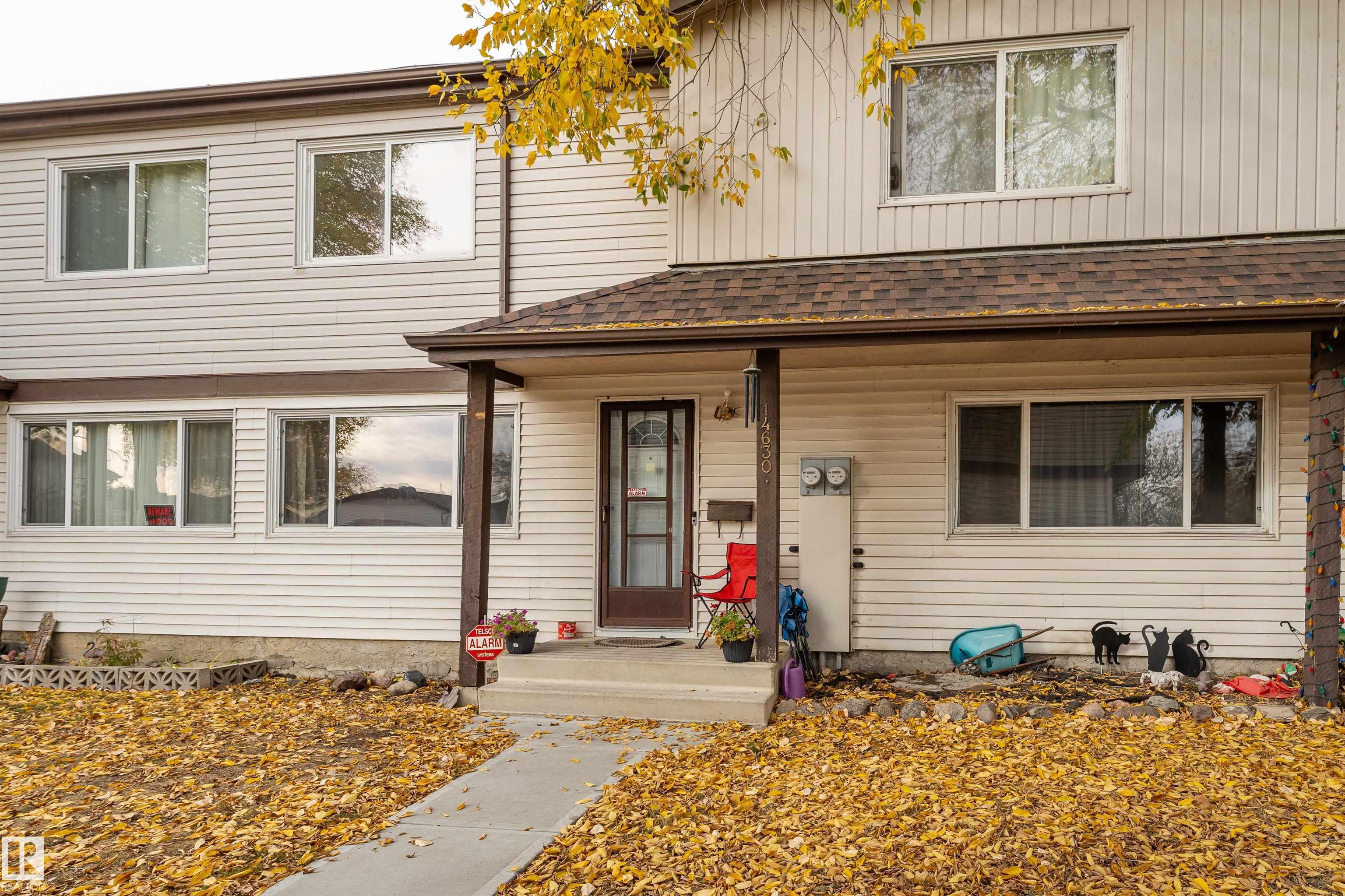 54 St Nw Unit 14630 St, Edmonton, AB T5A 4L5