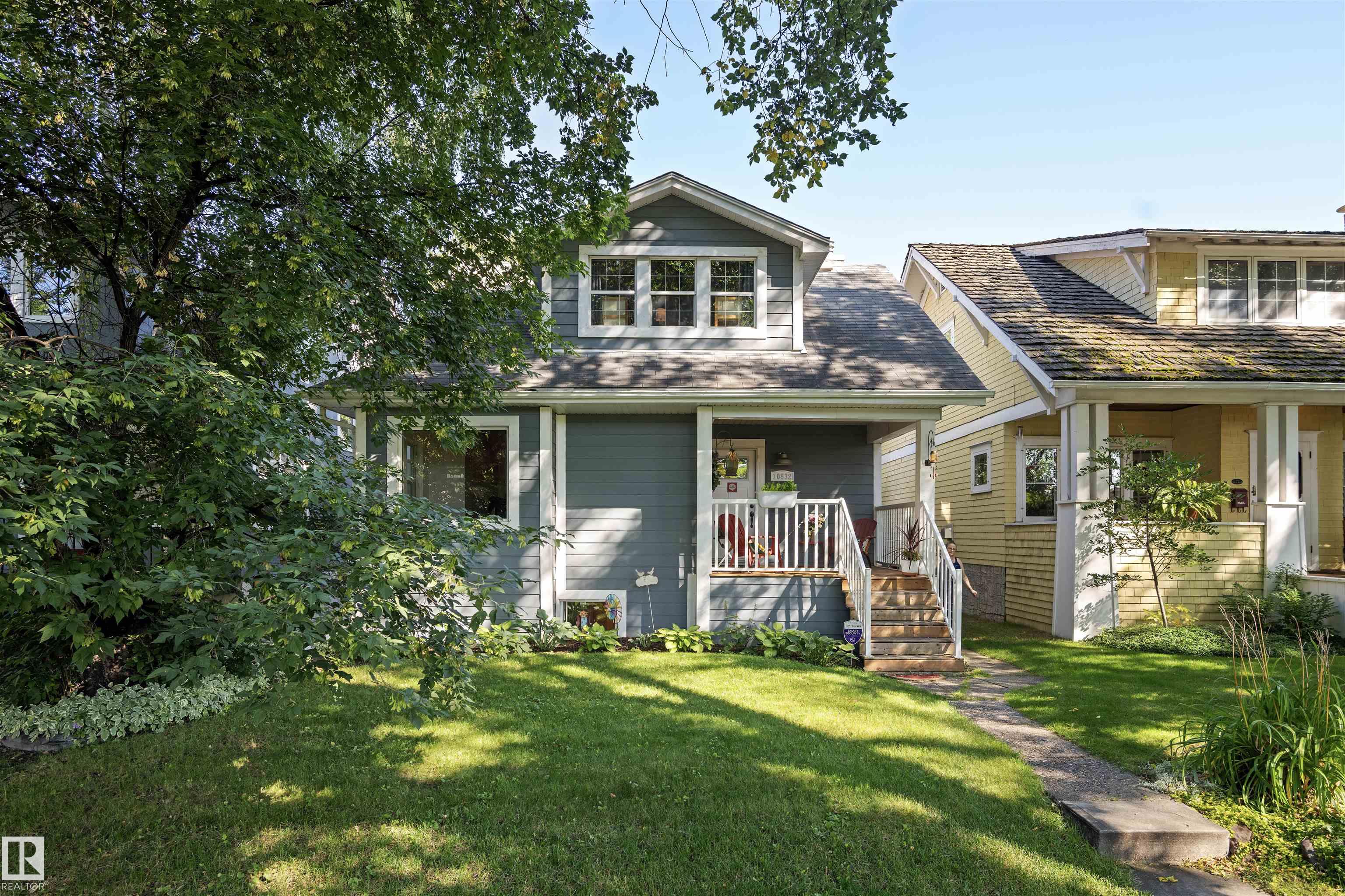 79 Av Nw Unit 10832 Ave, Edmonton, AB T6E 1S5