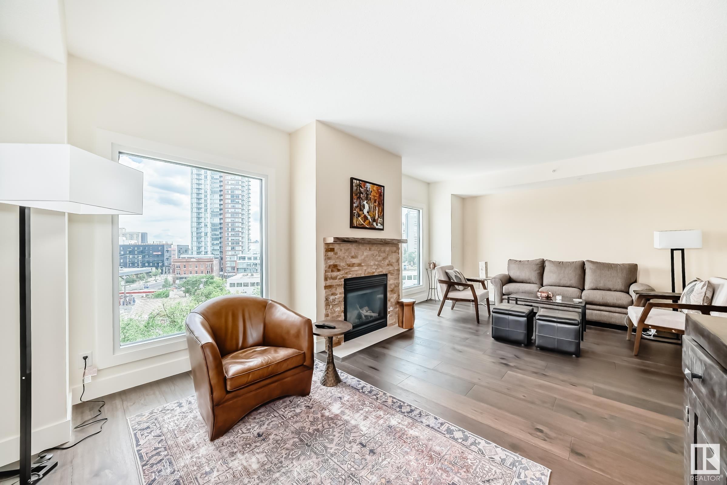 10108 125 Street Northwest #707, Edmonton, AB T5N 4B6
