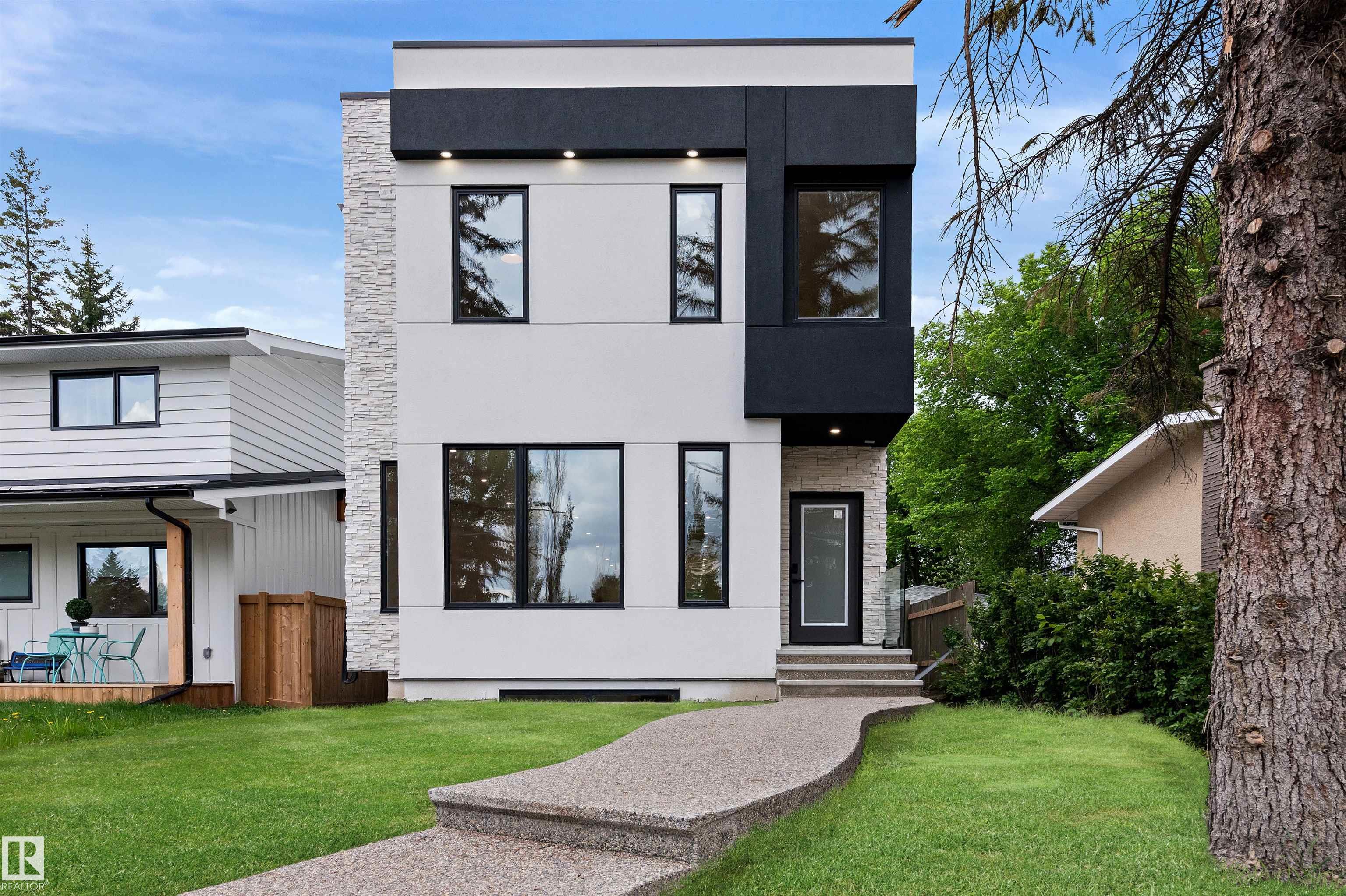 13809 Buena Vista Rd NW, Edmonton, AB T5R 5R9