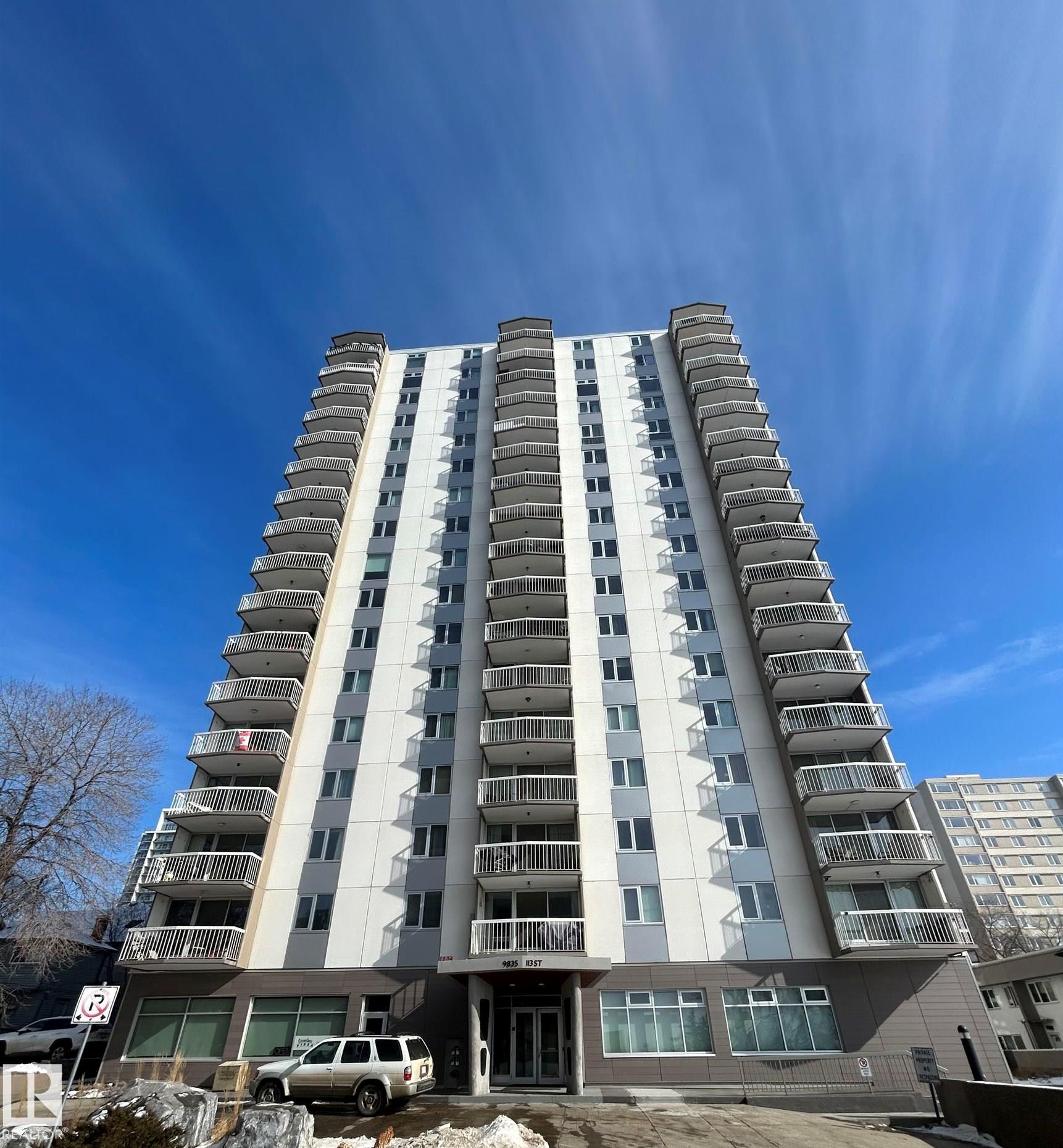 9835 113 Street St NW, Edmonton, AB T5K 1N4
