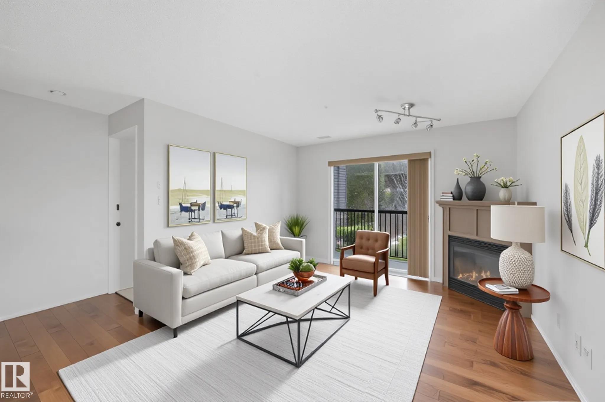 17407 99 Avenue Northwest #302, Edmonton, AB T5T 0W7