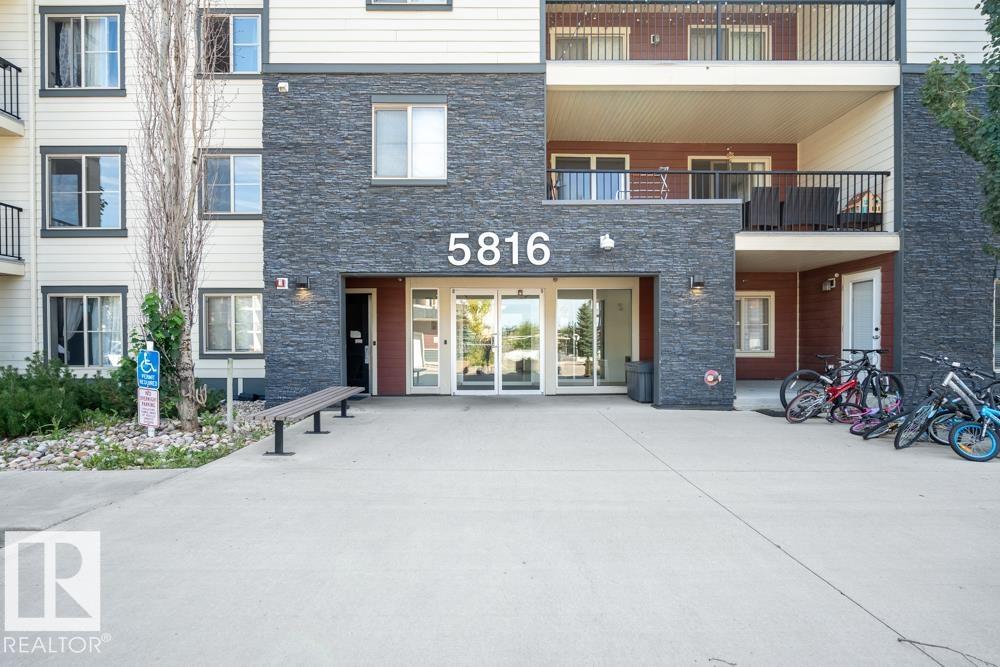 5816 Mullen Place Northwest #102, Edmonton, AB T6R 0W3