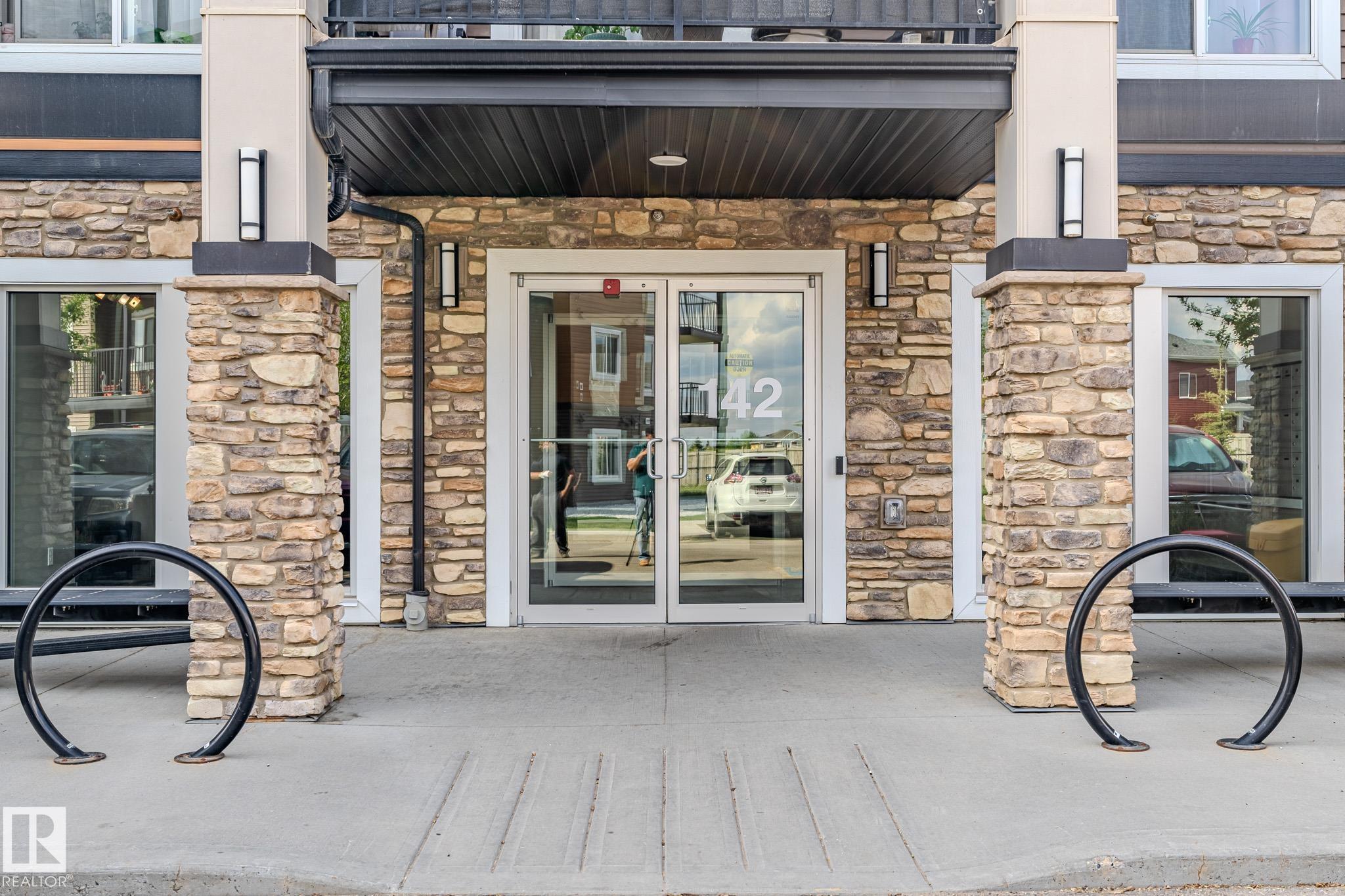 142 Ebbers Boulevard Northwest #107, Edmonton, AB T5Y 3W2