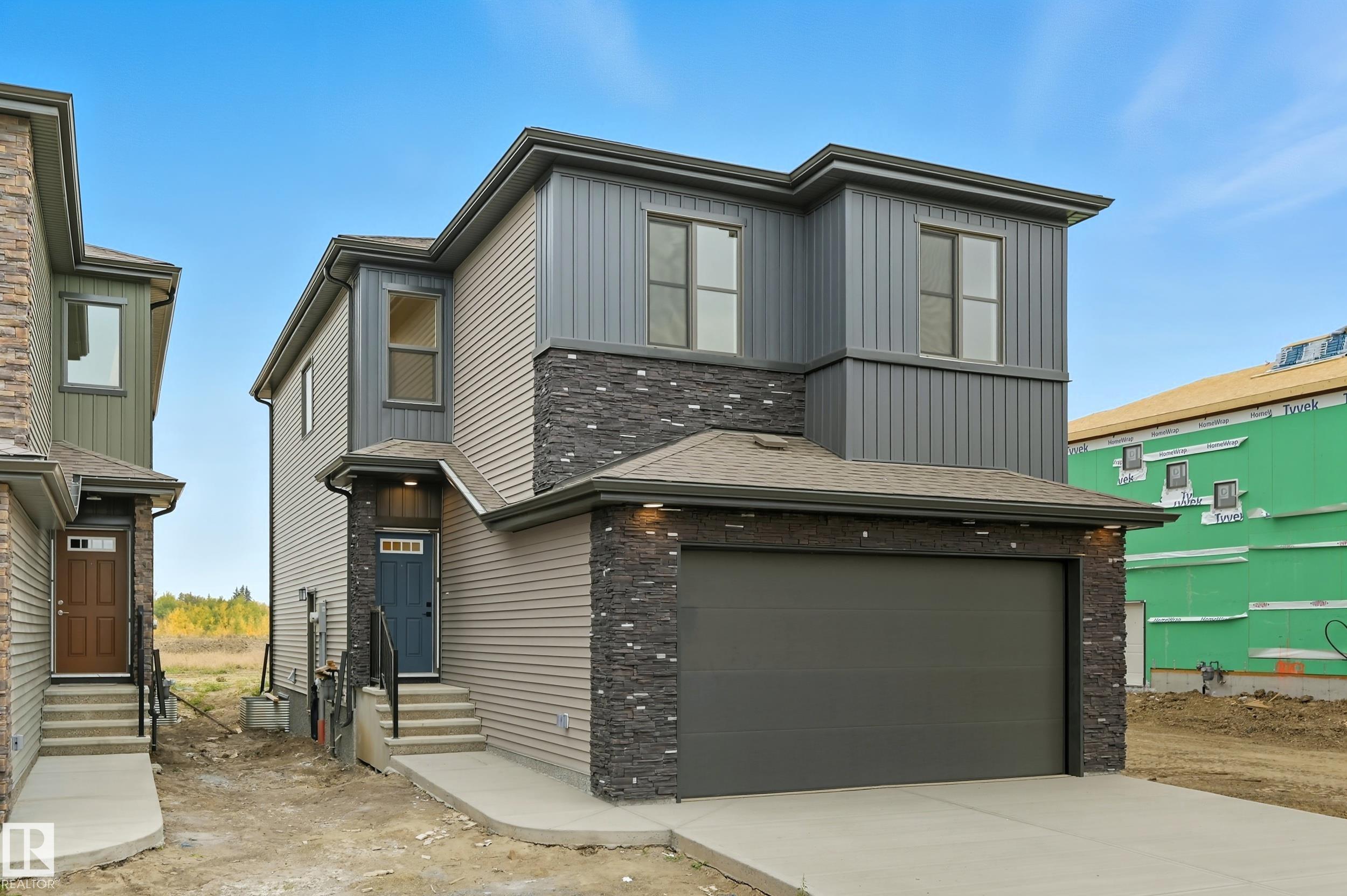 37 Gable Cm Cmn, Spruce Grove, AB T7X 4E6