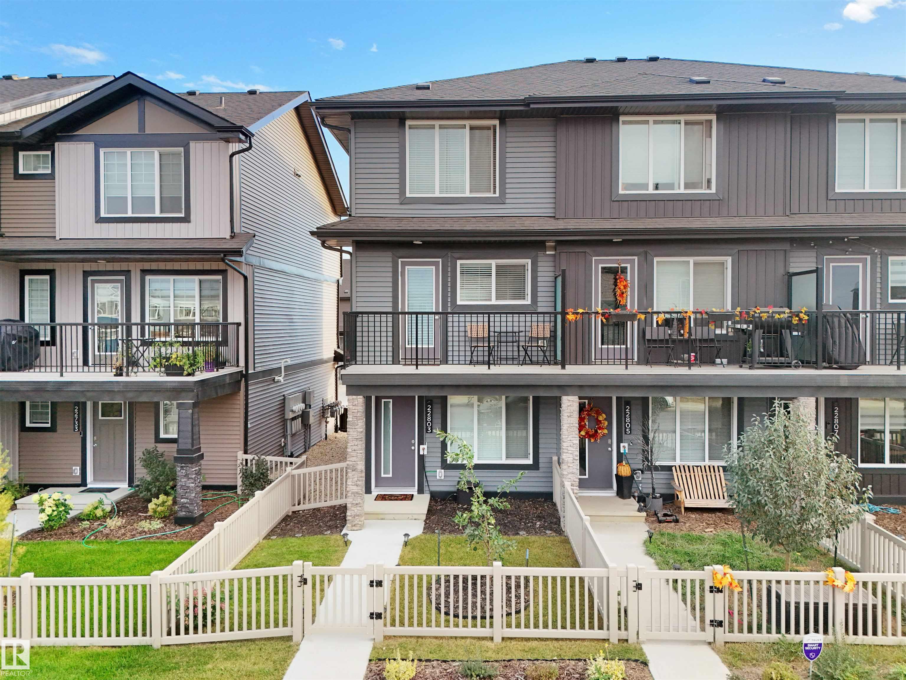 84 Av Nw Unit 22803 Ave, Edmonton, AB T5T 4B4