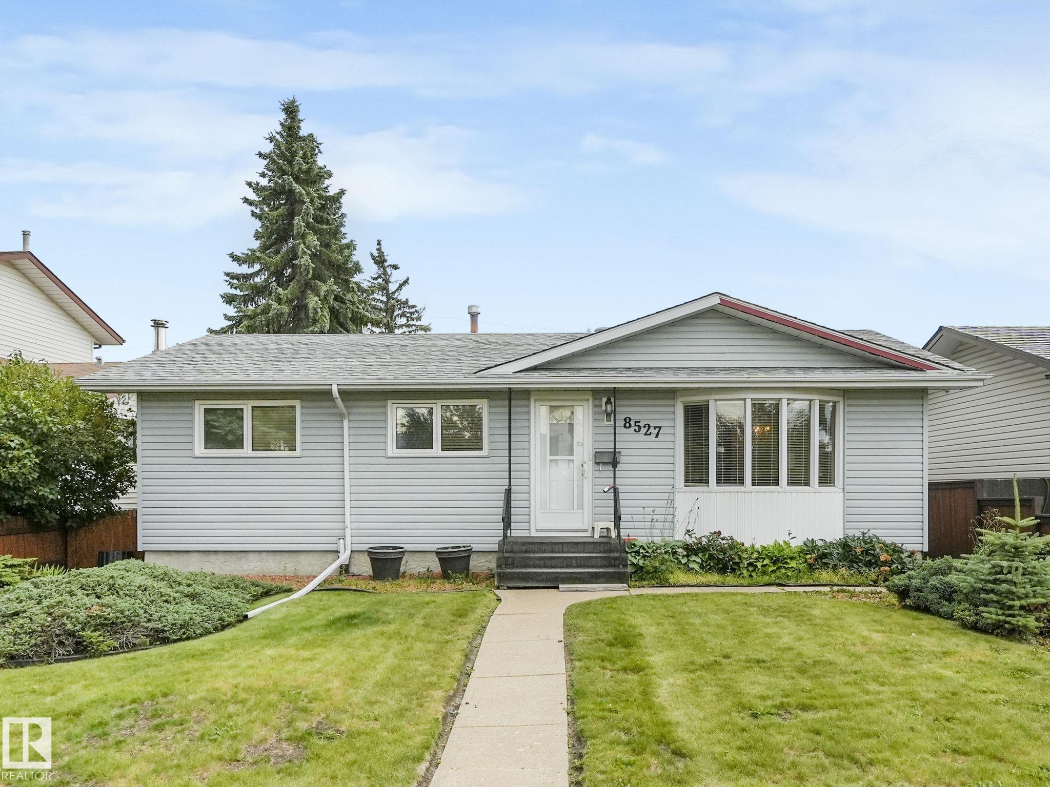 134 Av Nw Unit 8527 Ave #a, Edmonton, AB T5E 1L6