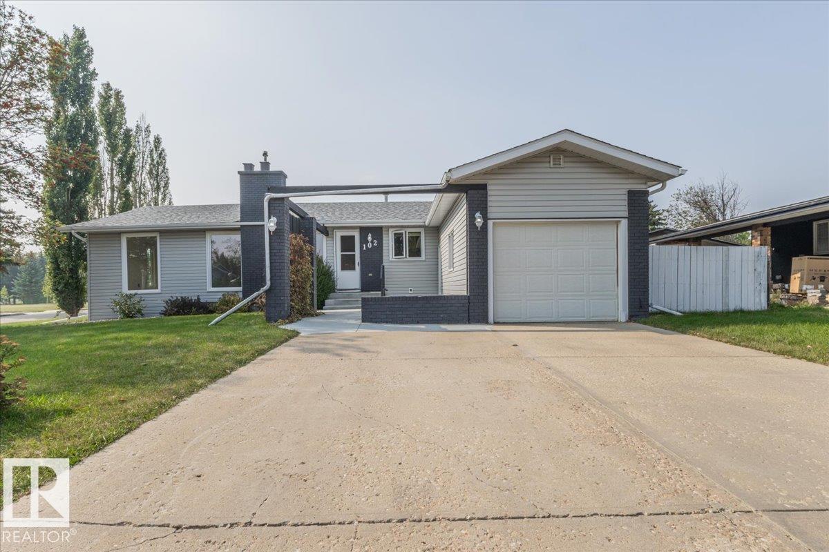 102 Maple Cr Cres, Wetaskiwin, AB T9A 2E4