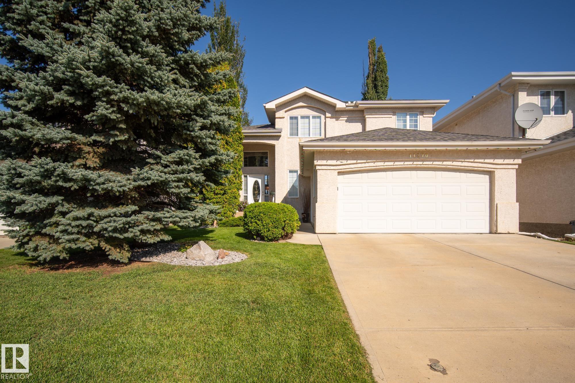 13 Av Nw Unit 11570 Ave, Edmonton, AB T6J 7B3