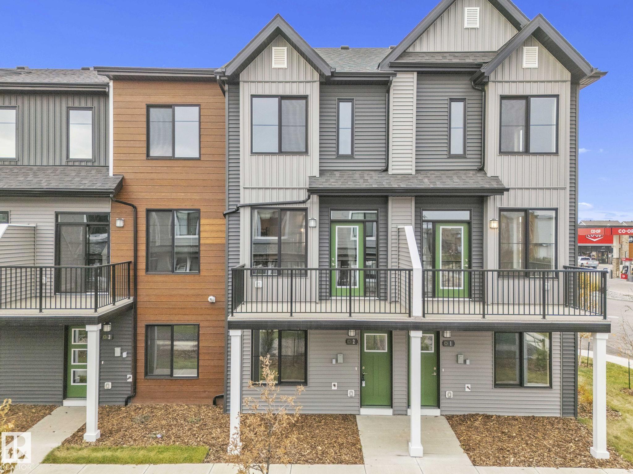 6905 25 Ave Sw #2 Ave, Edmonton, AB T6X 3B7