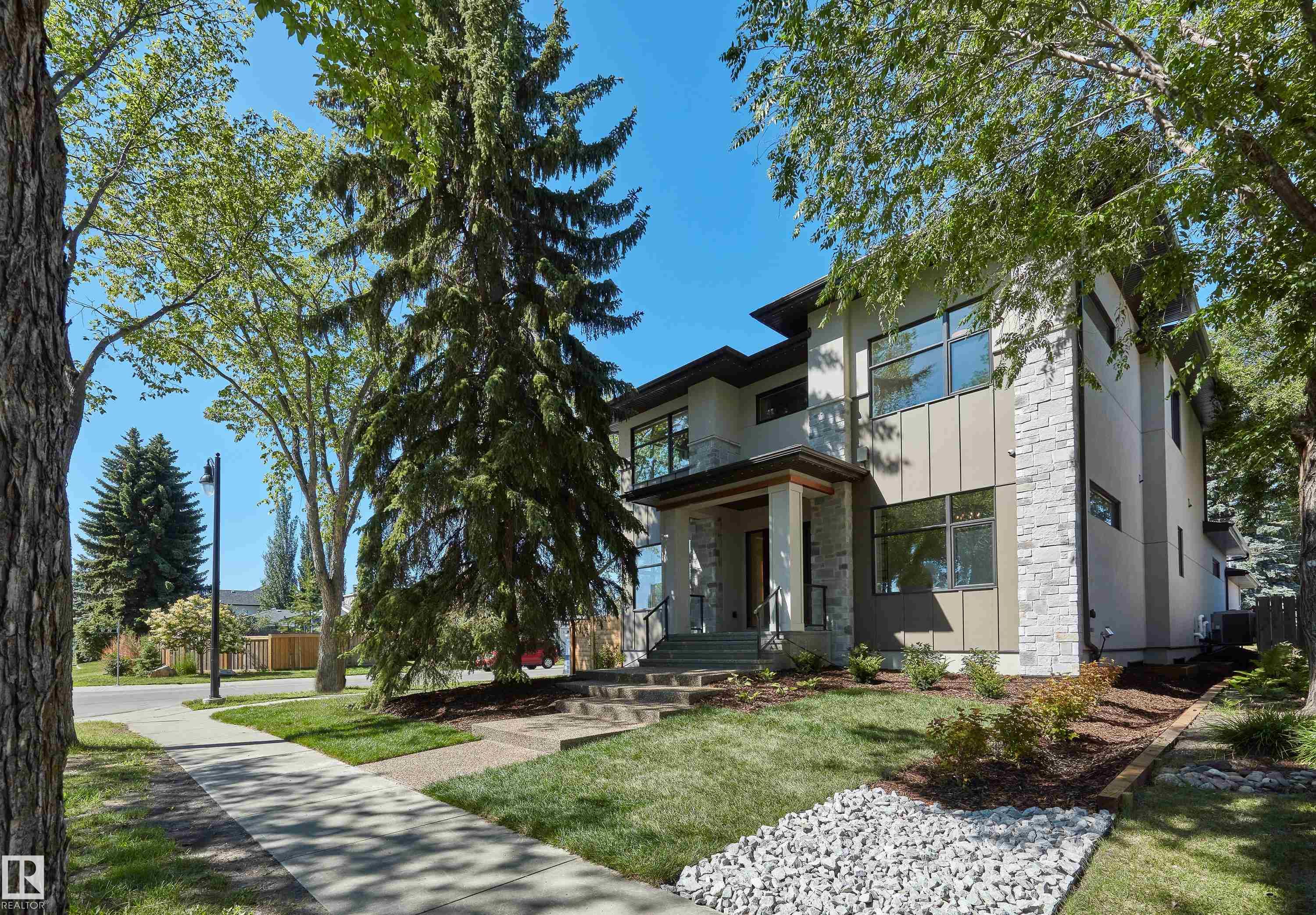 146 St Nw Unit 9704 St, Edmonton, AB T5N 2Z4
