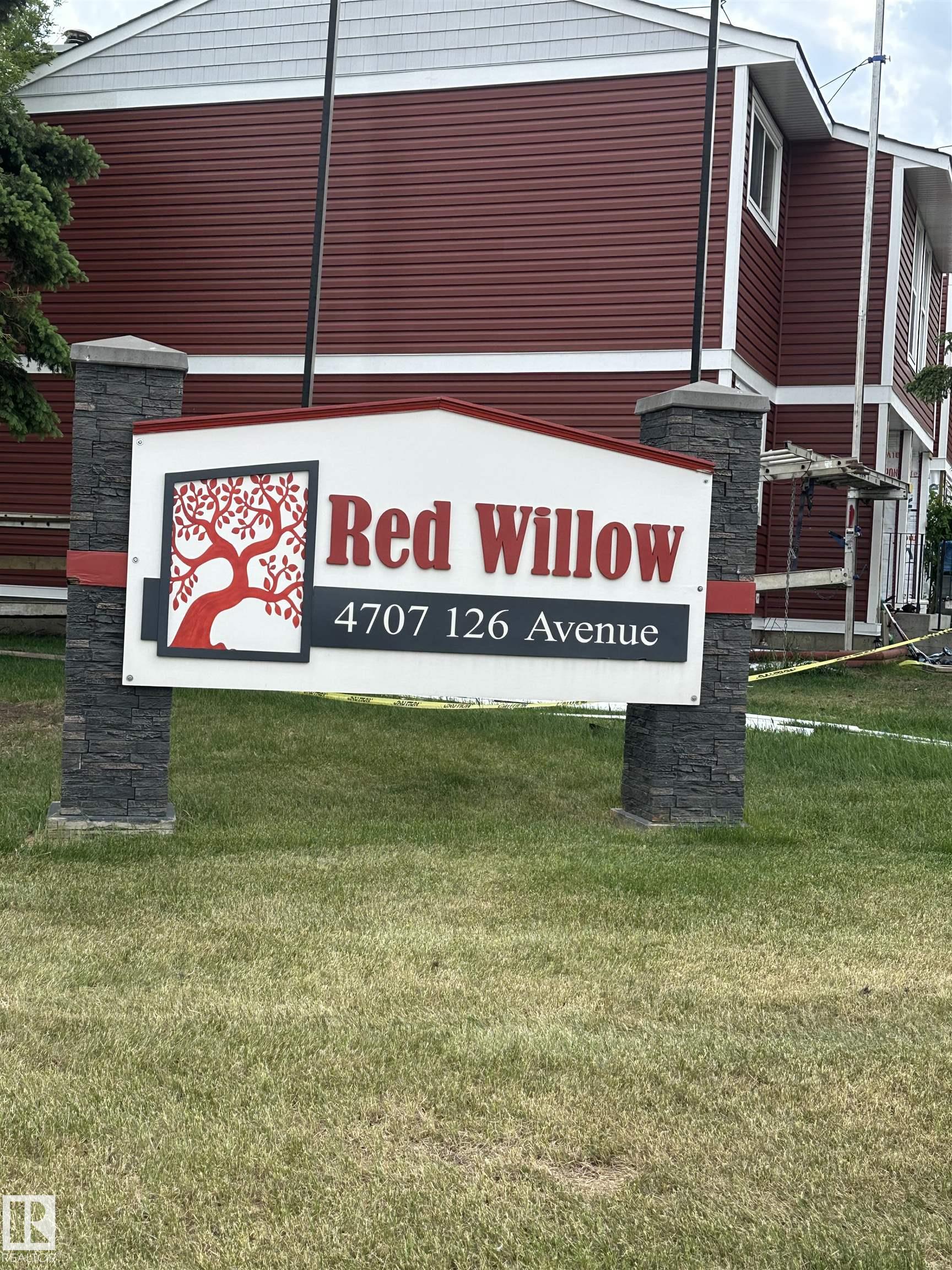 4707 126 Avenue Northwest Ave #unit 35, Edmonton, AB T5A 4K4