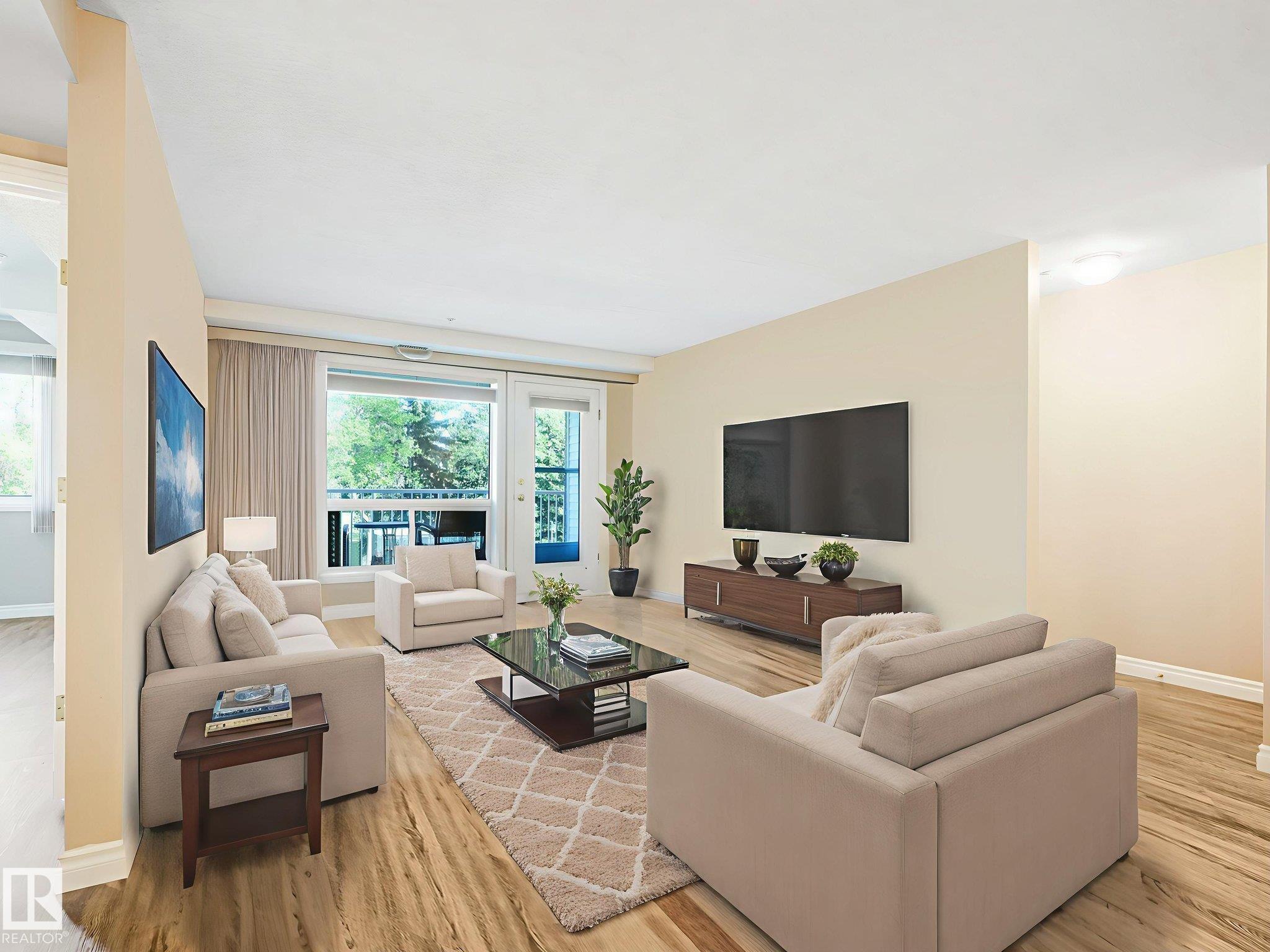 6220 Fulton Road Northwest #211, Edmonton, AB T6A 3T4