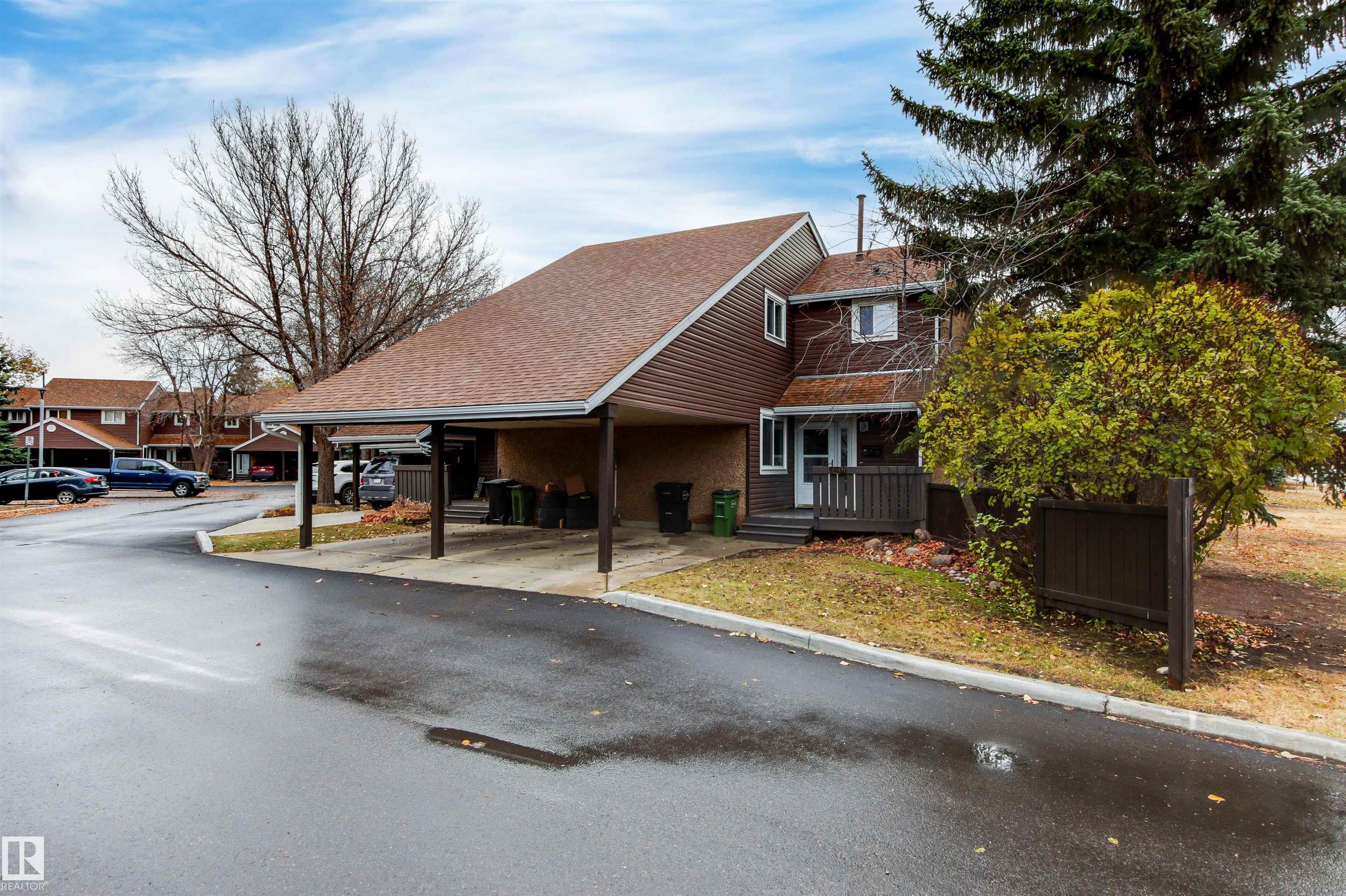 96 Av Nw Unit 18142 Ave, Edmonton, AB T5T 3N3