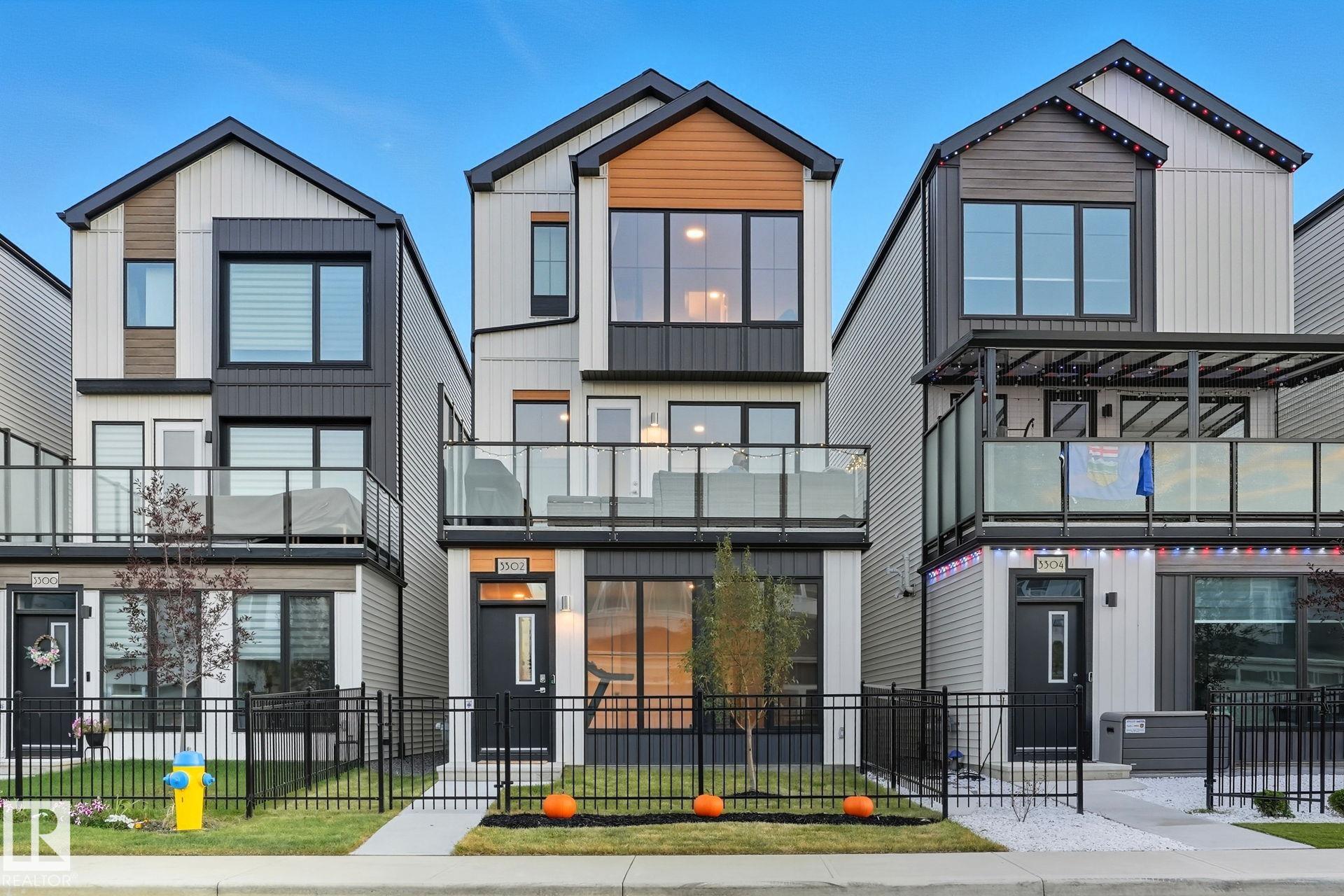 3302 Kulay Way SW, Edmonton, AB T6W 1A5