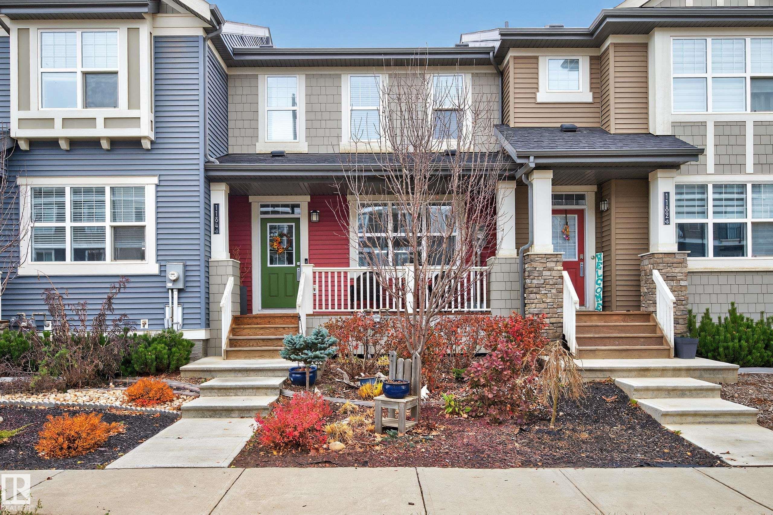 1184 Rosenthal Bv Blvd NW, Edmonton, AB T5T 7L3